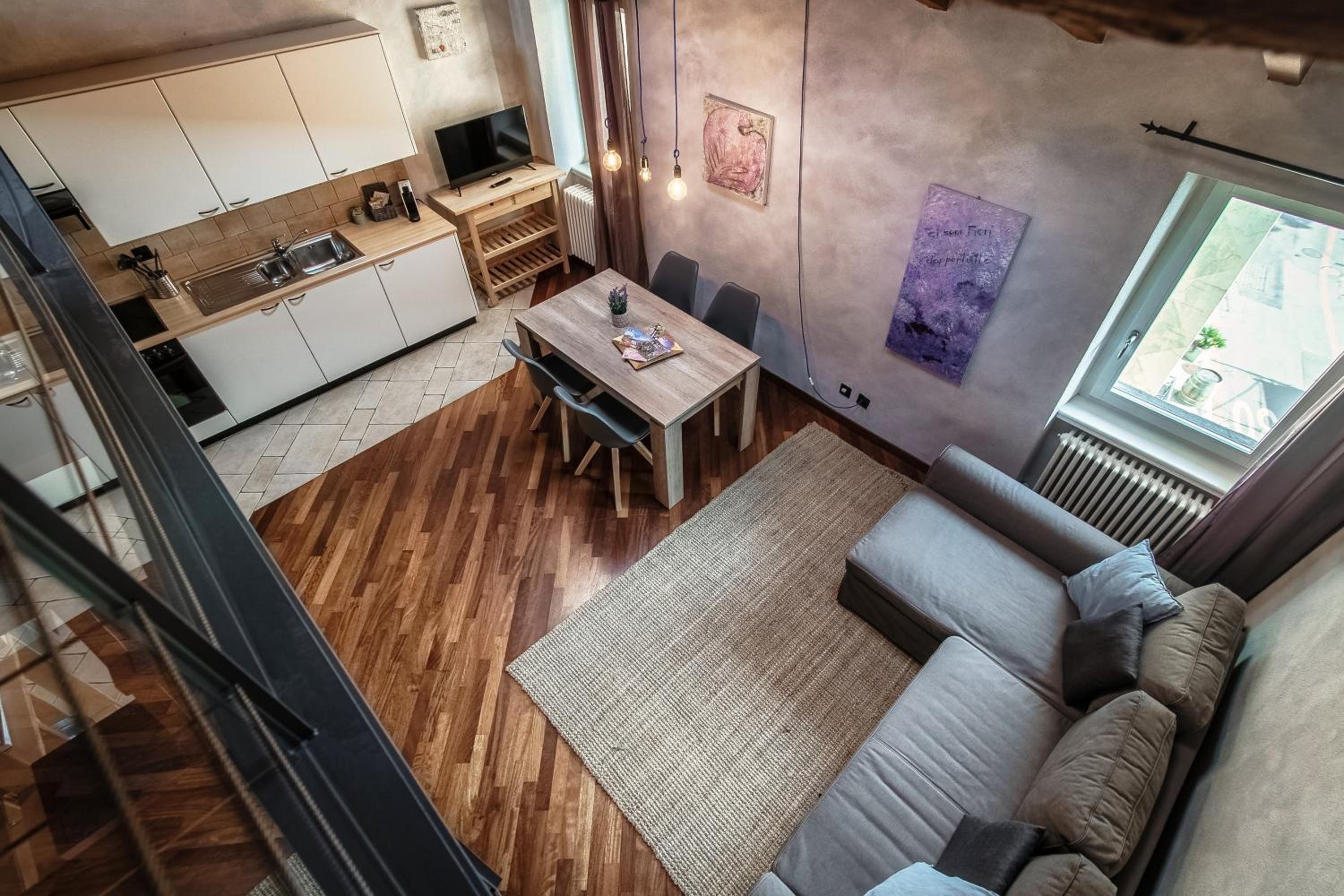 SIN4 Apartments by Quokka 360 - overlooking the lake - FAI heritage in Morcote