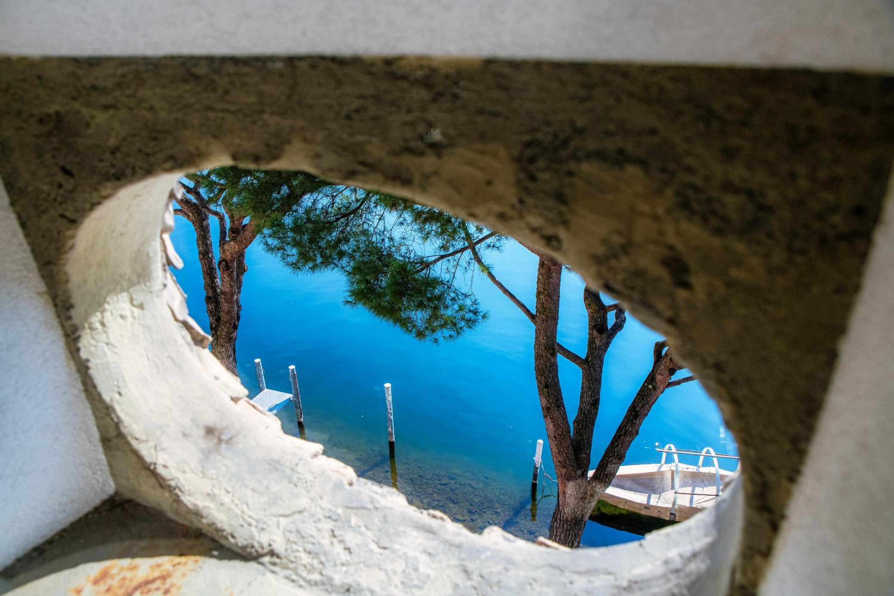 SIN4 Apartments by Quokka 360 - overlooking the lake - FAI heritage in Morcote