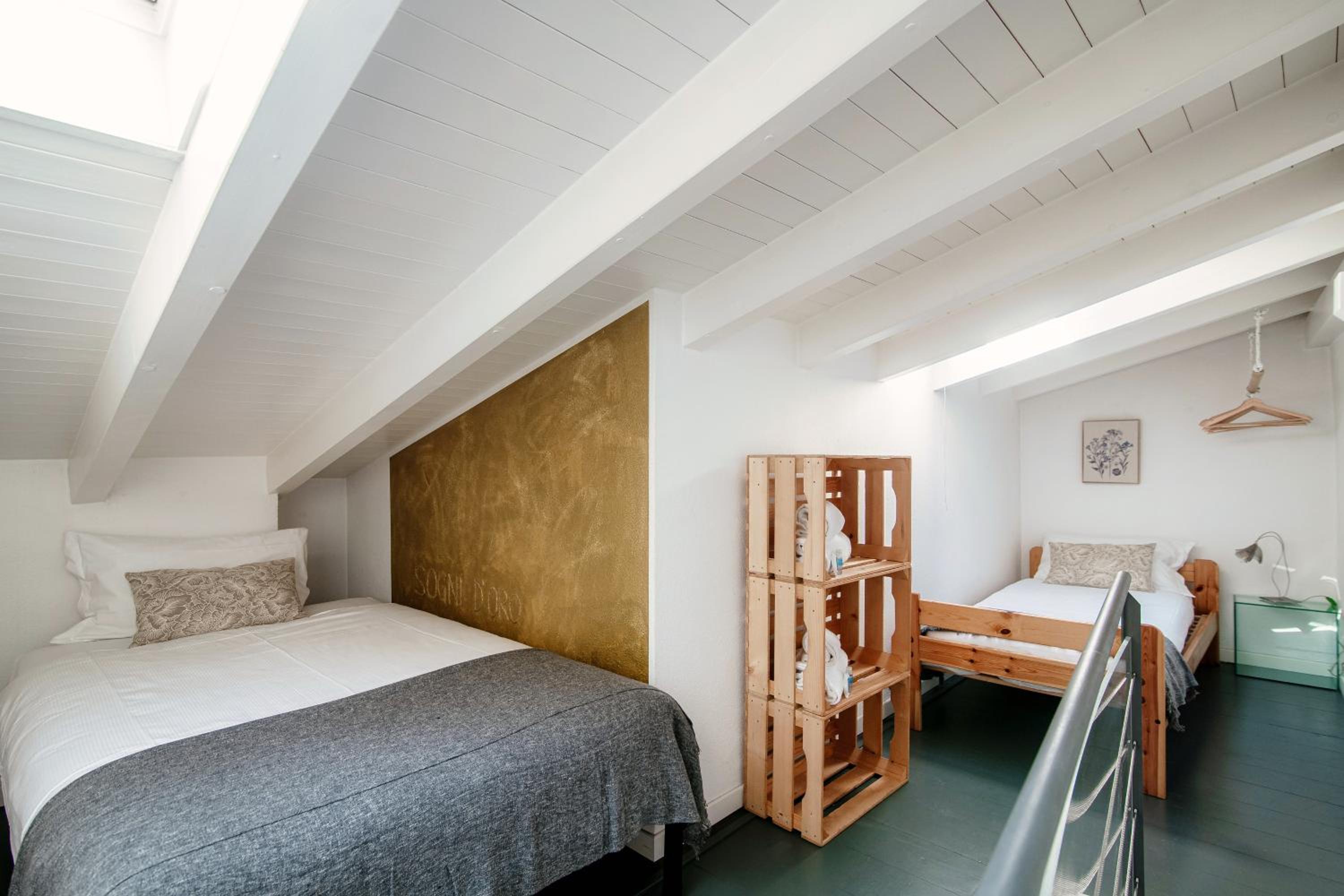 SIN4 Apartments by Quokka 360 - overlooking the lake - FAI heritage in Morcote