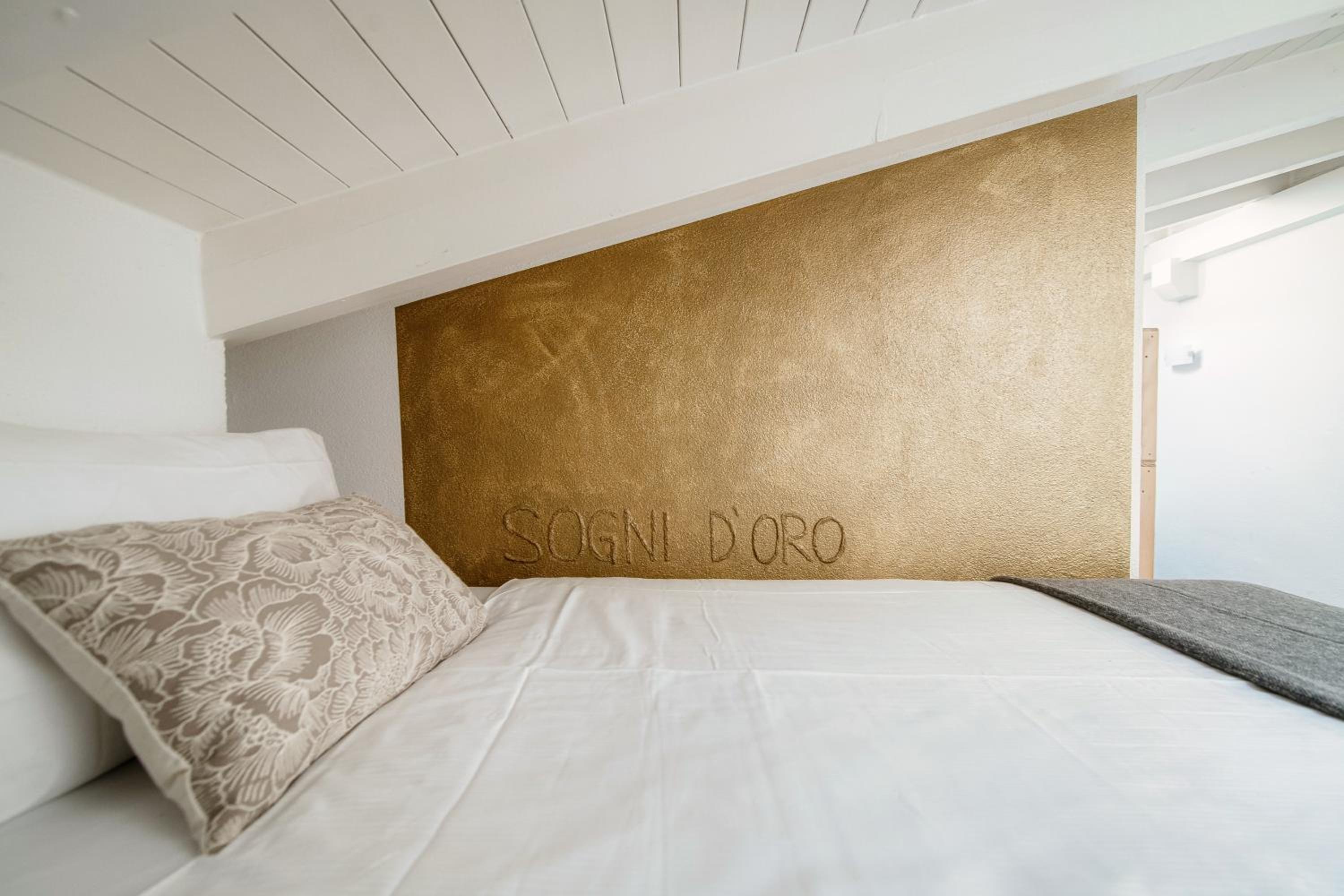 SIN4 Apartments by Quokka 360 - overlooking the lake - FAI heritage in Morcote