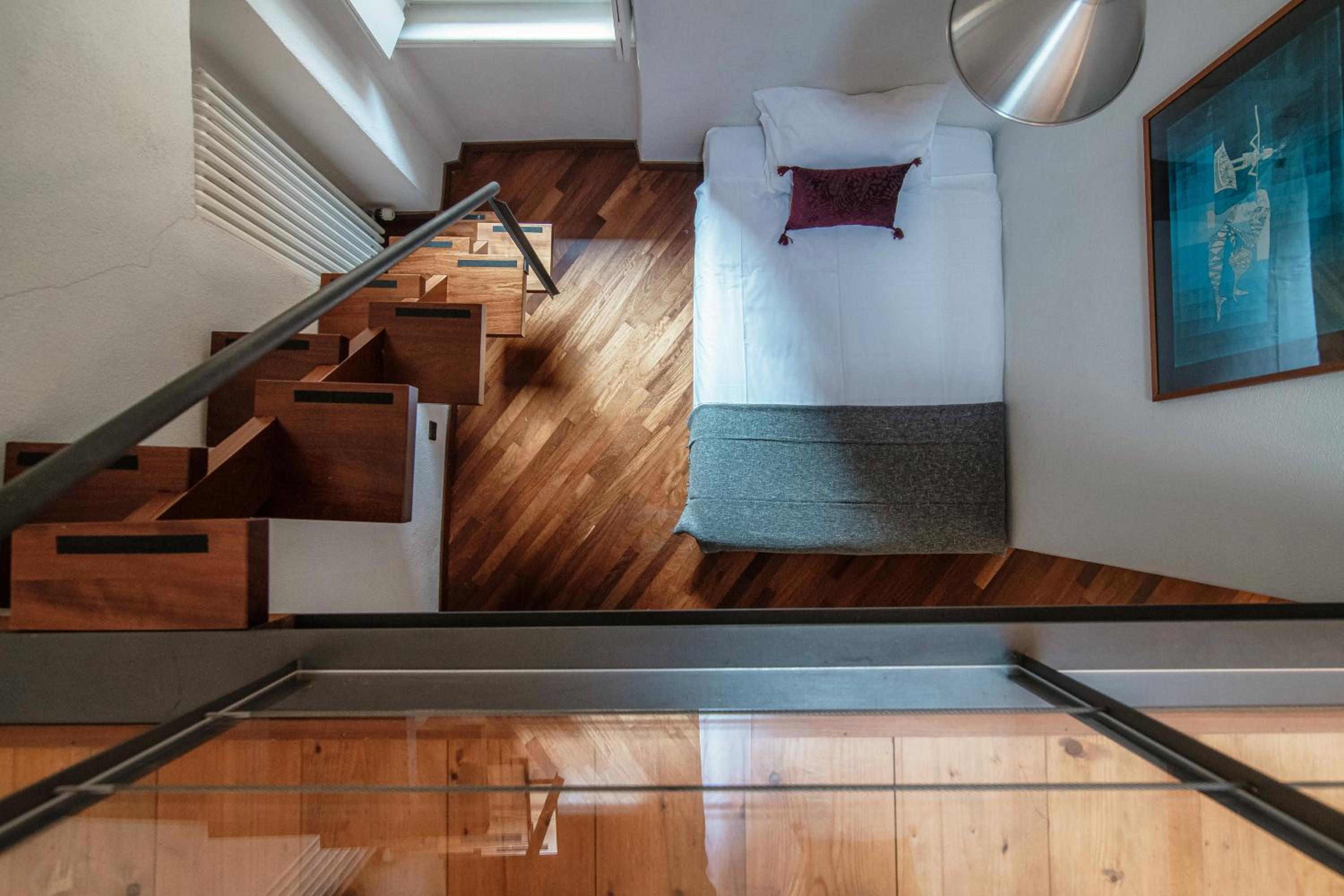 SIN4 Apartments by Quokka 360 - overlooking the lake - FAI heritage in Morcote