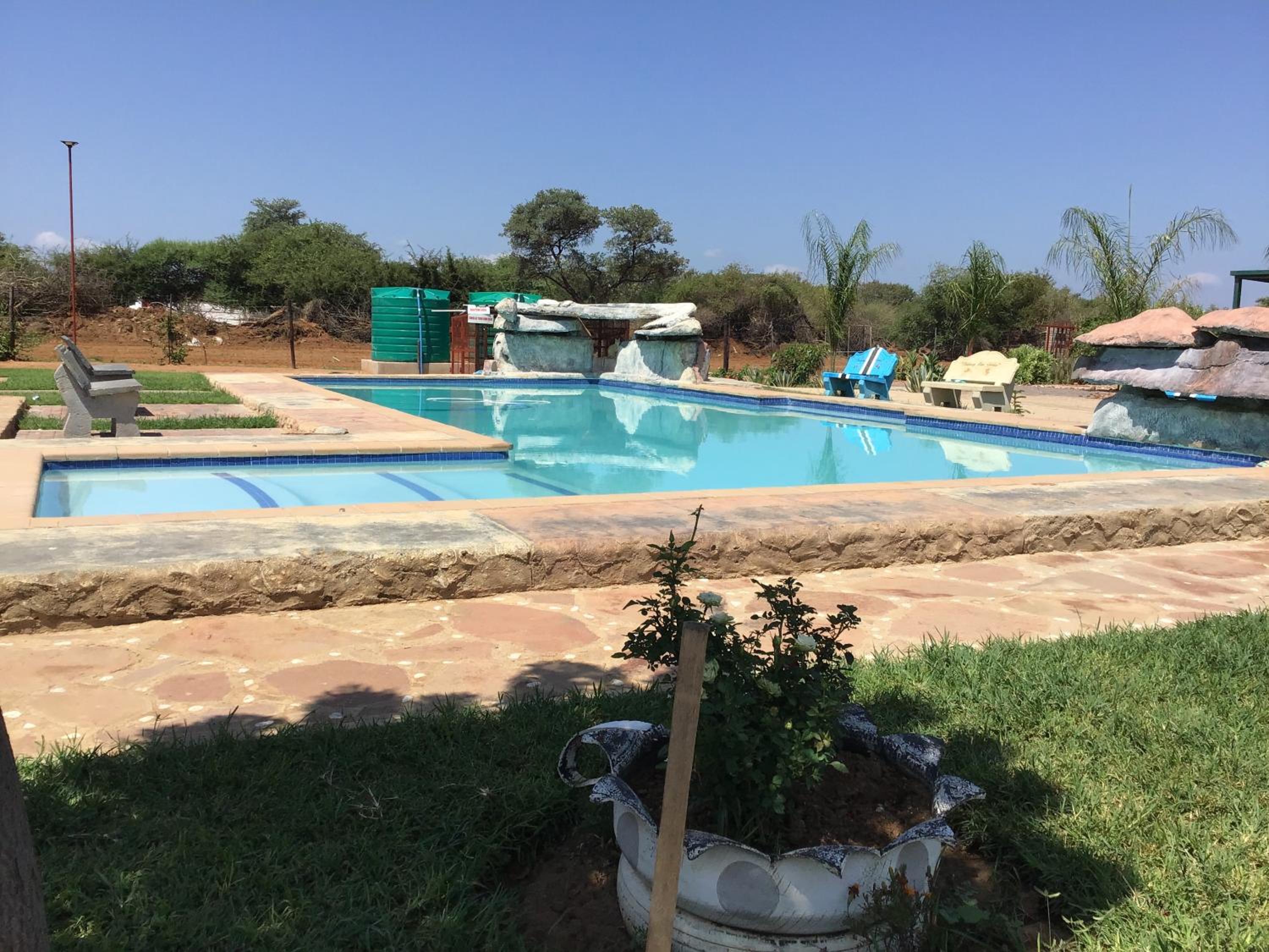 Tlokweng Rose Garden Guesthouse