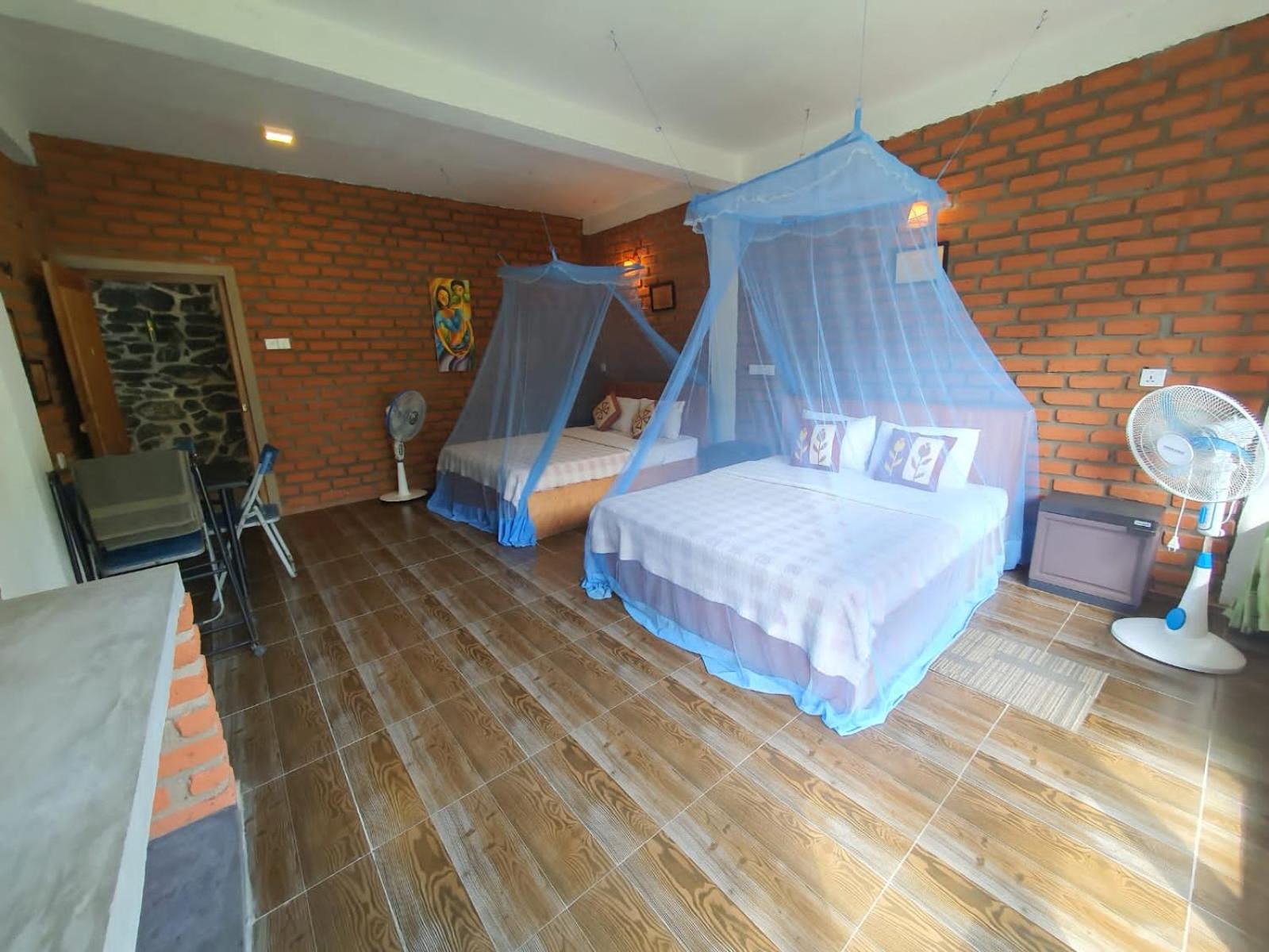 Ayubo Ella - Bed & Breakfast