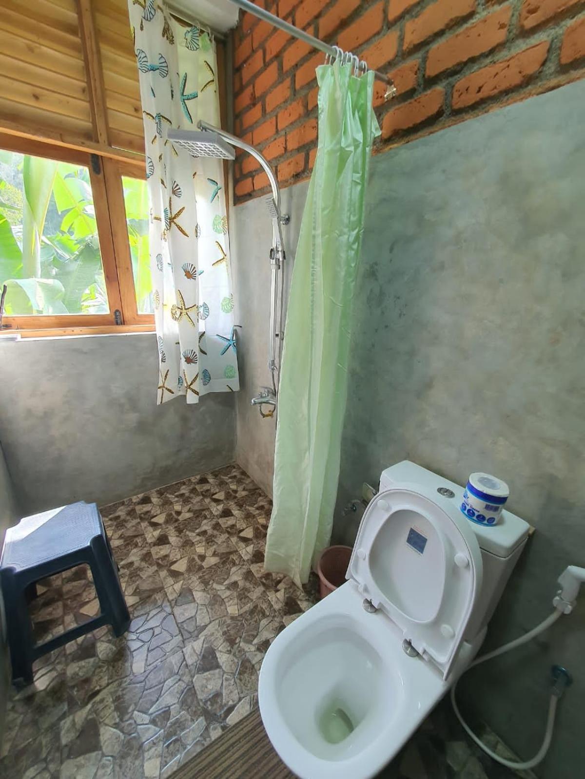 Ayubo Ella - Bed & Breakfast