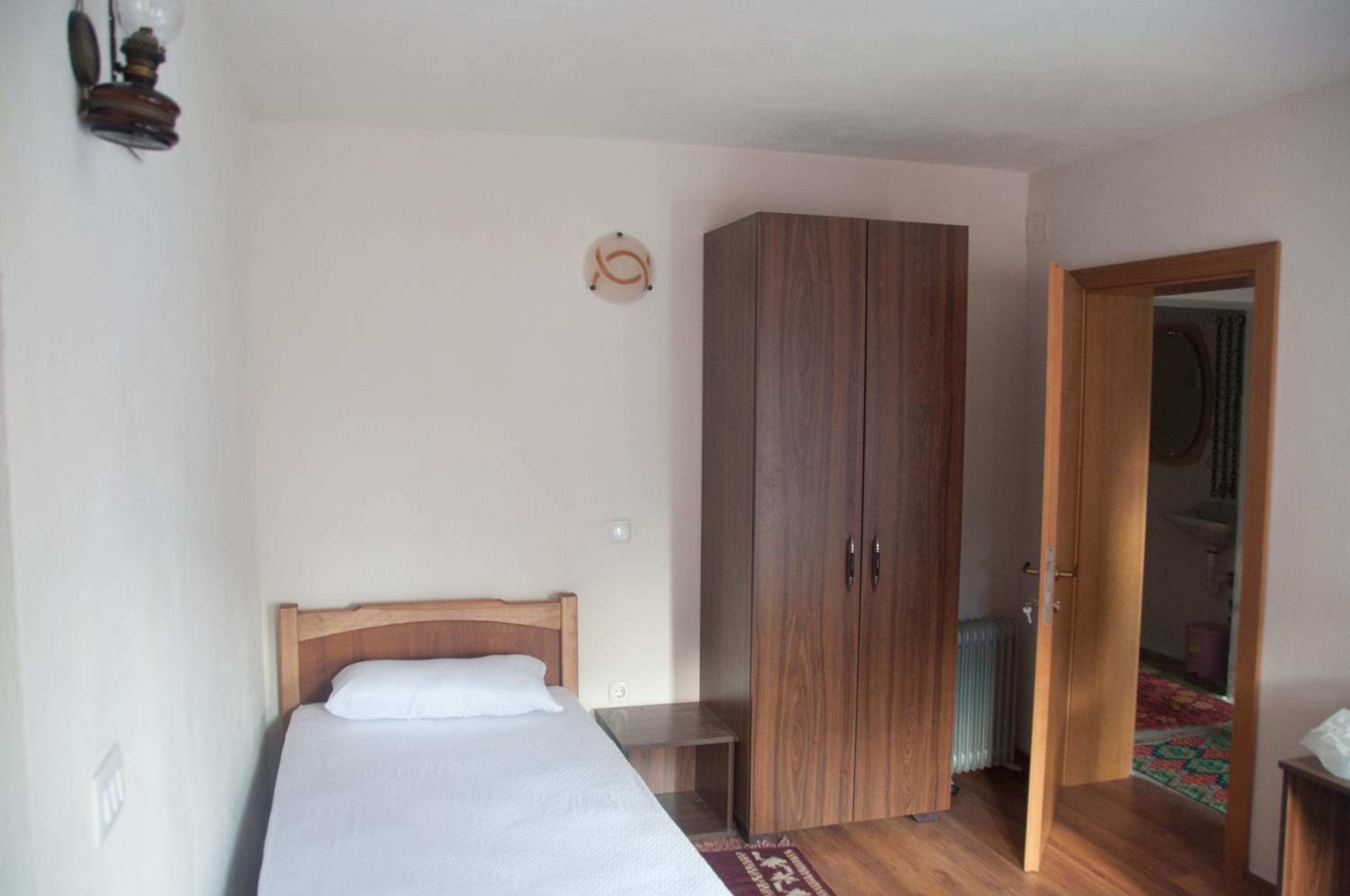 Aste Guesthouse