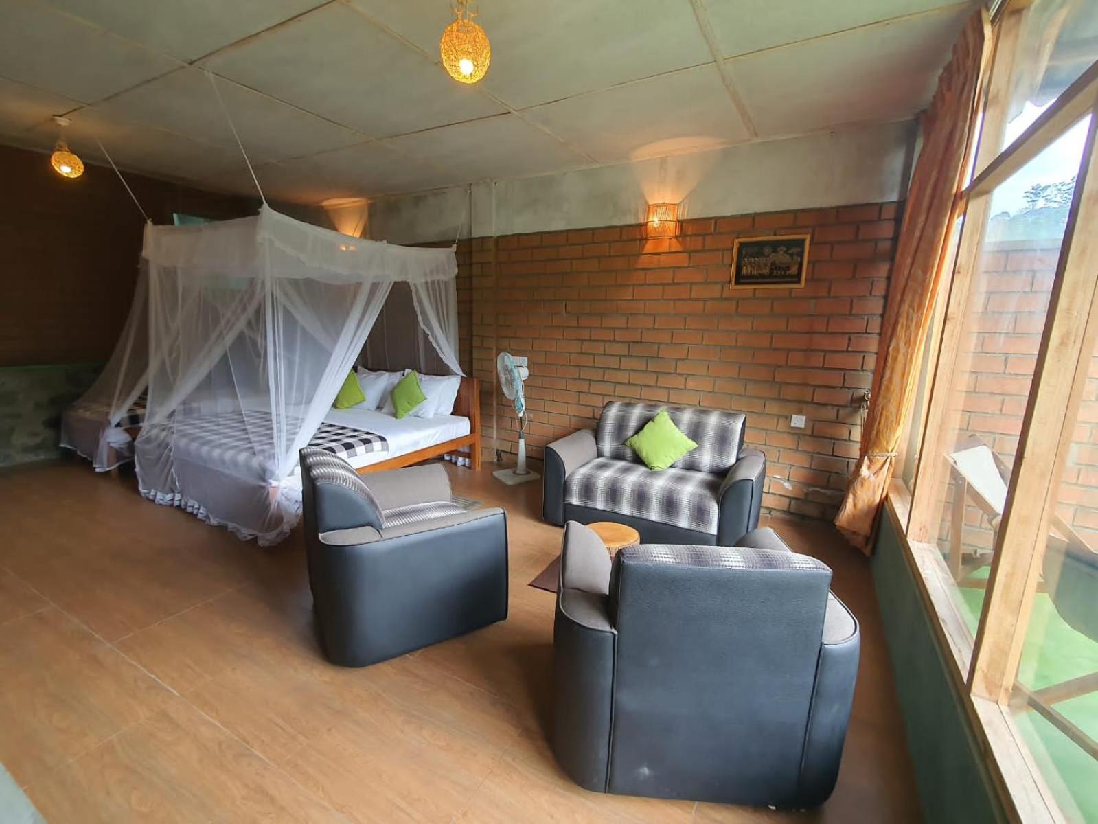 Ayubo Ella - Bed & Breakfast