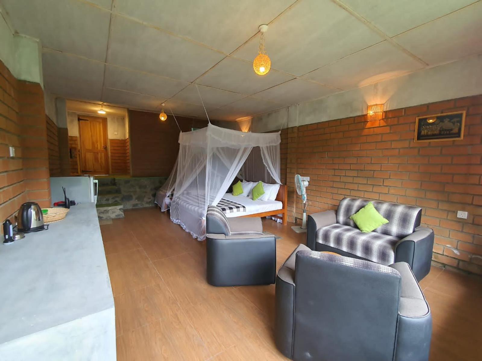 Ayubo Ella - Bed & Breakfast