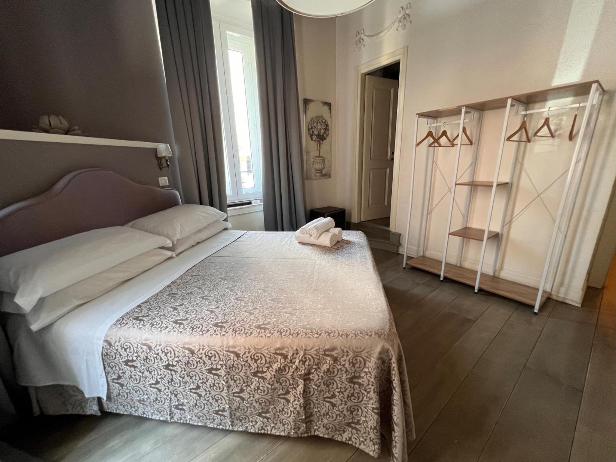 Piazzetta de' Monti Suites