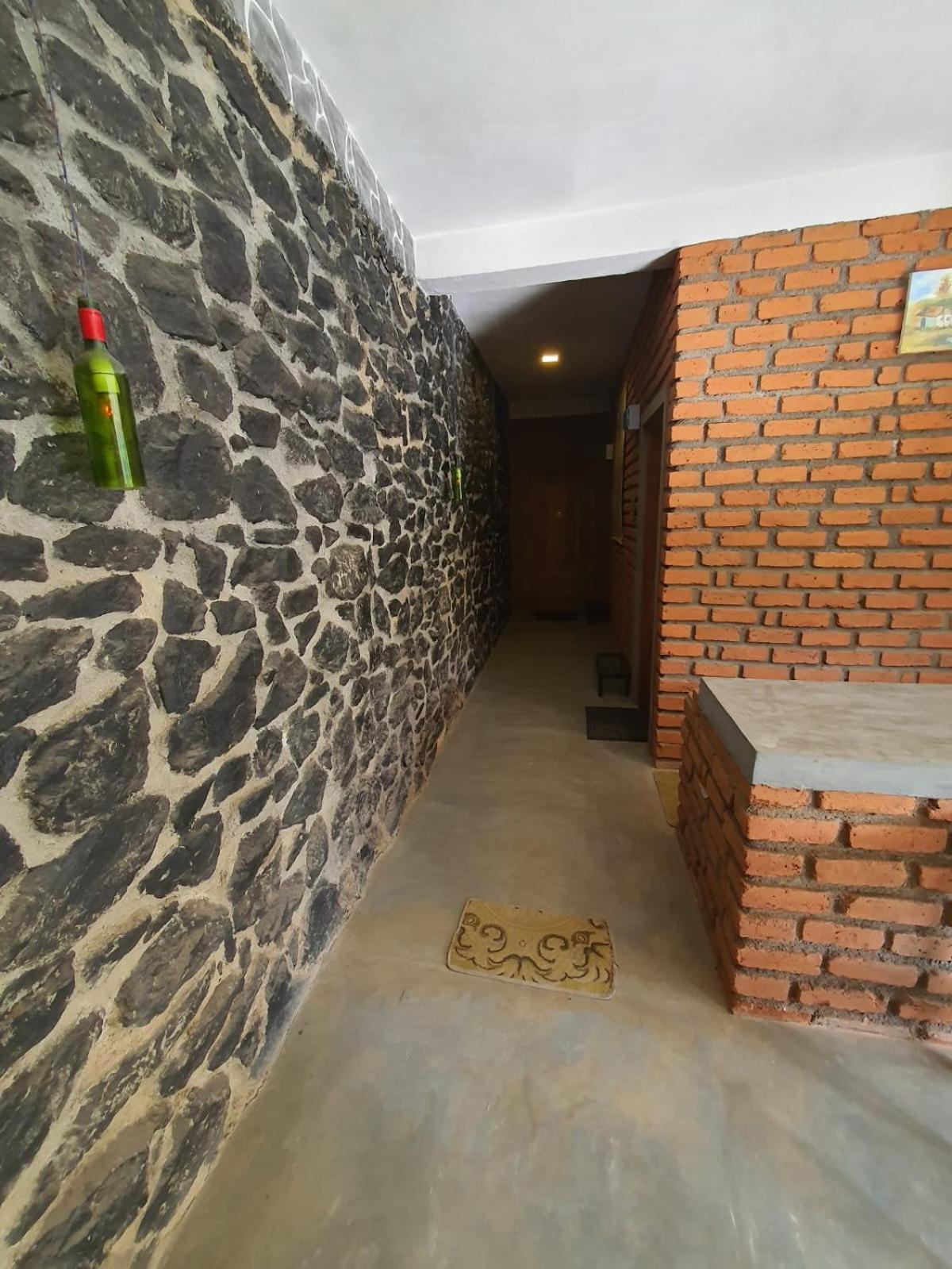 Ayubo Ella - Bed & Breakfast