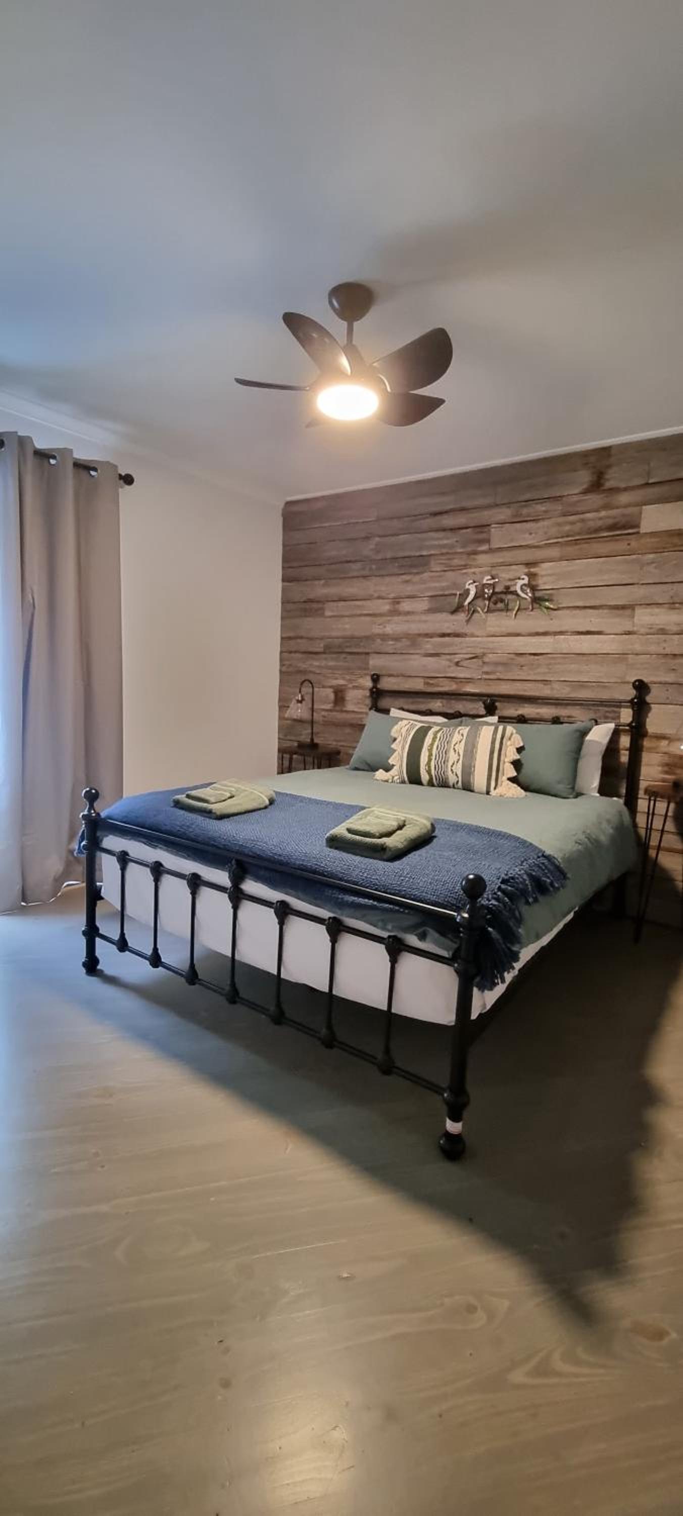 Wally's Edge 20acre Farm Stay