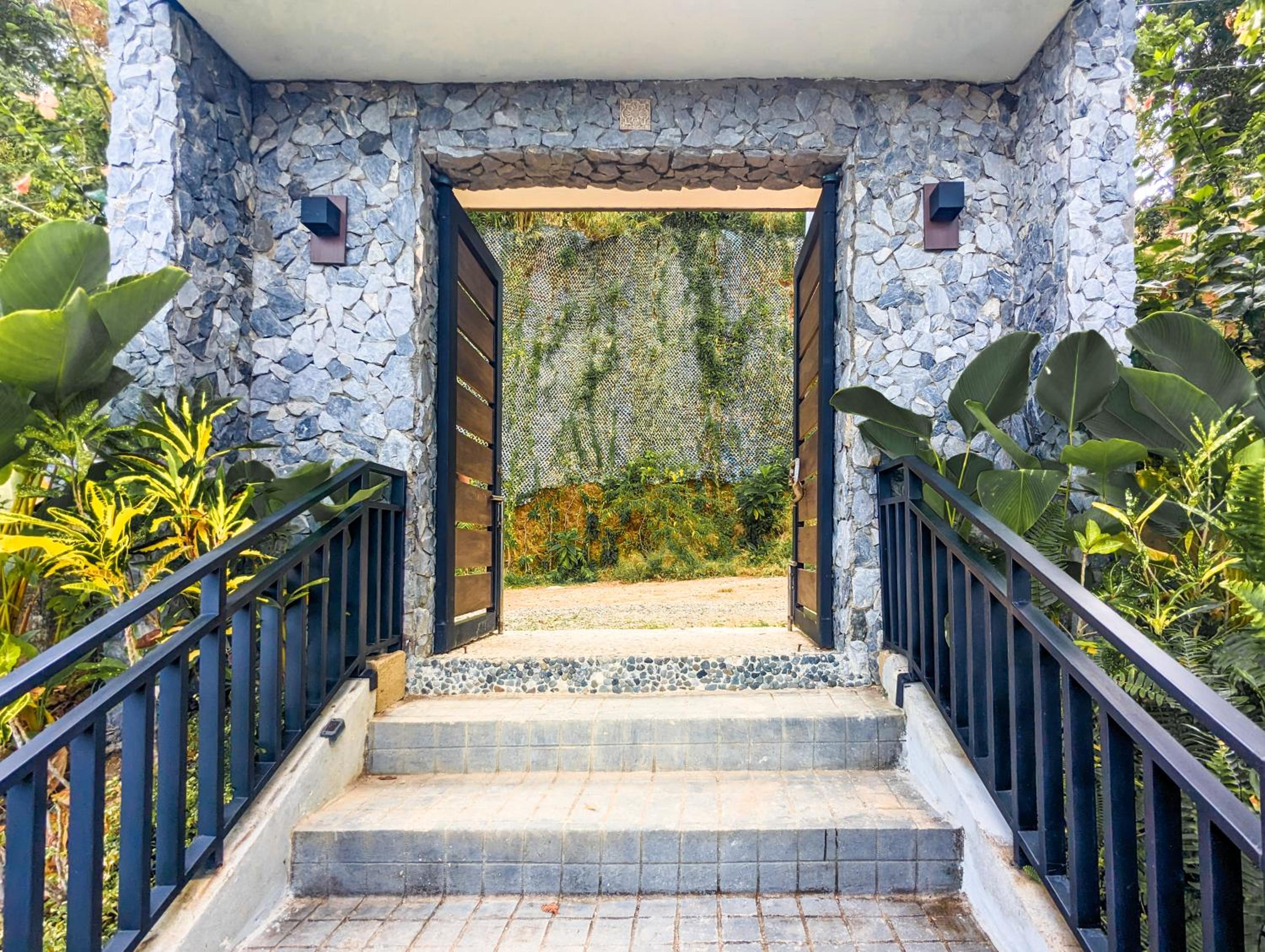 Perch El Nido's Seaview Villas overlooking Marimegmeg view 5