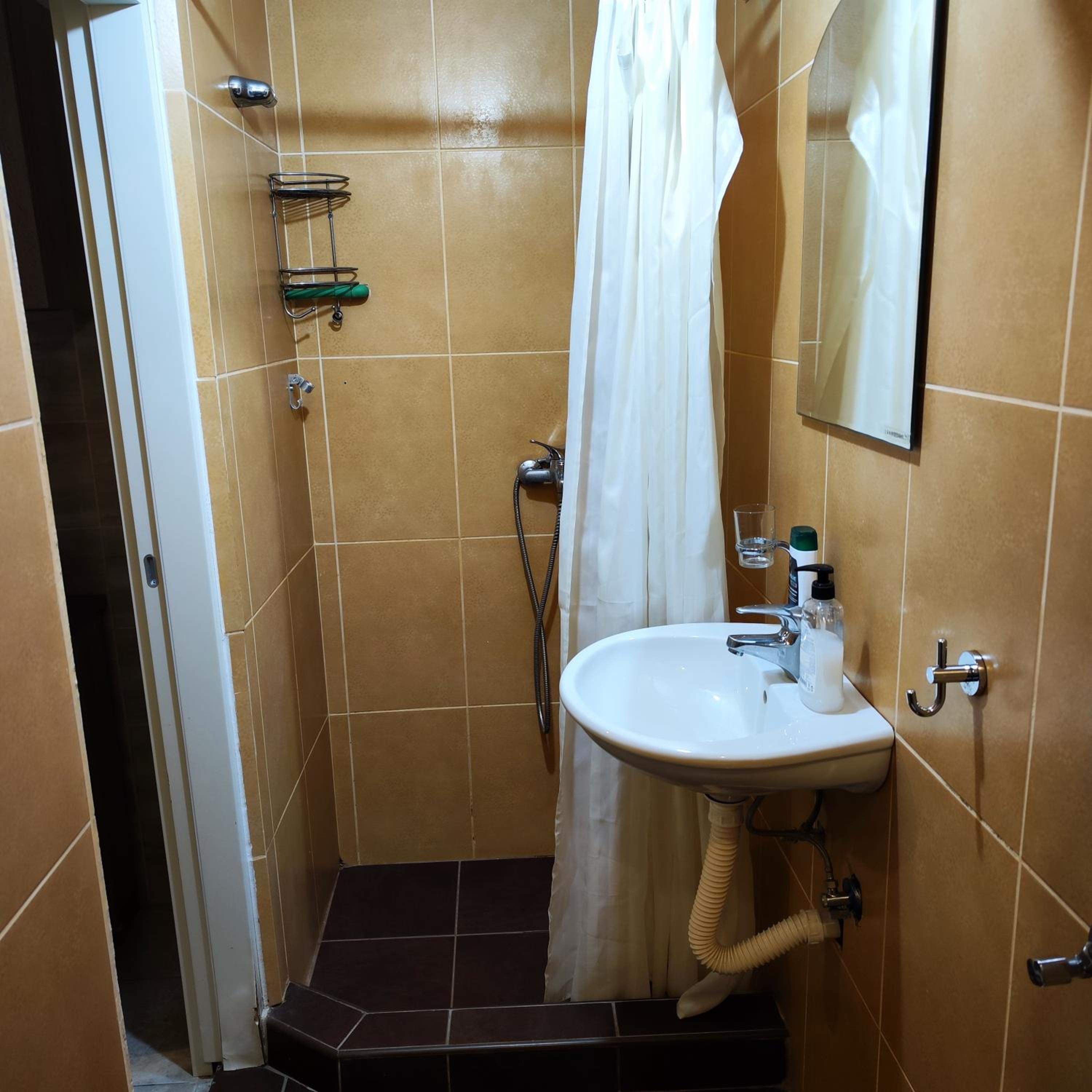 Real Apartments