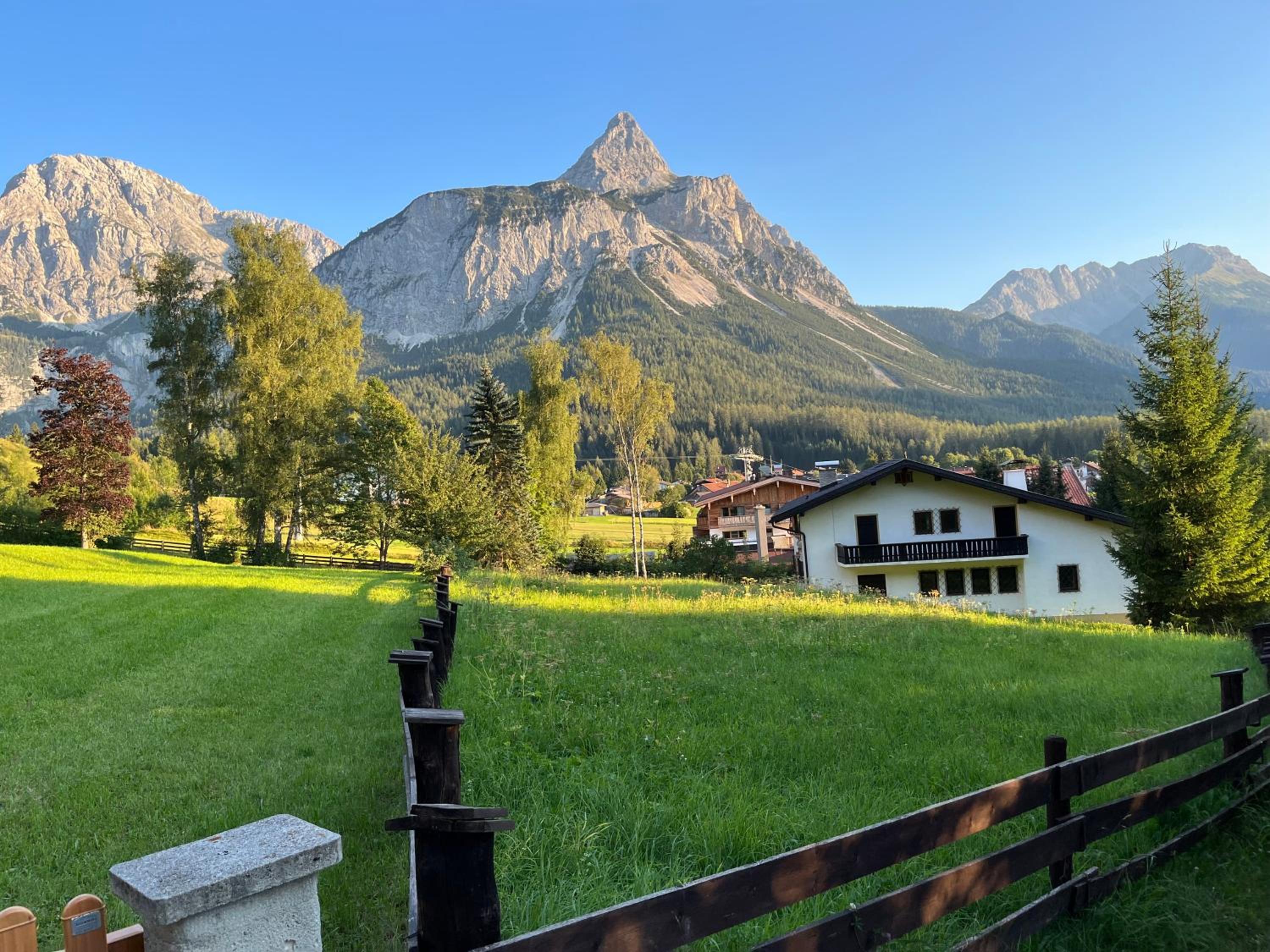 Haus Alpenblume