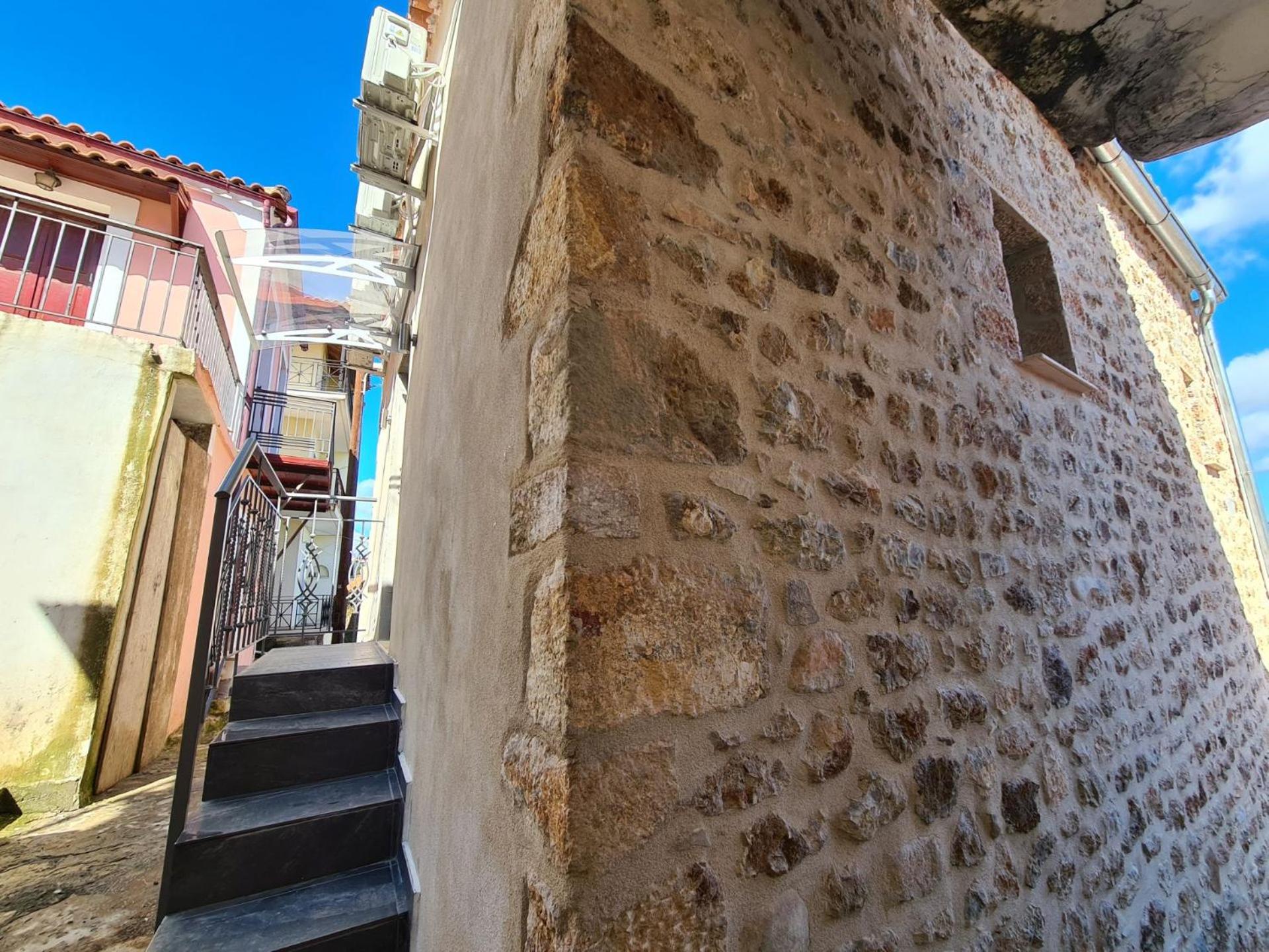 Gythio townhouse