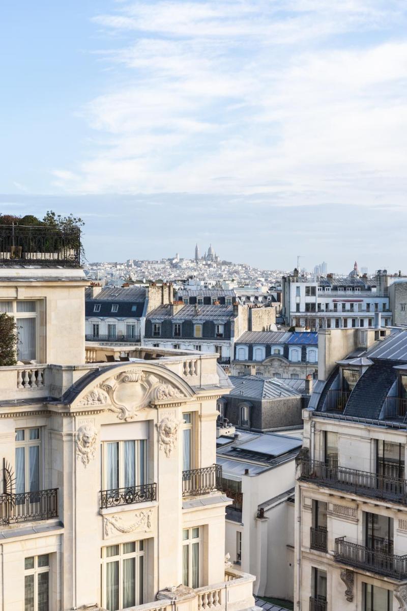 The Peninsula Paris 58