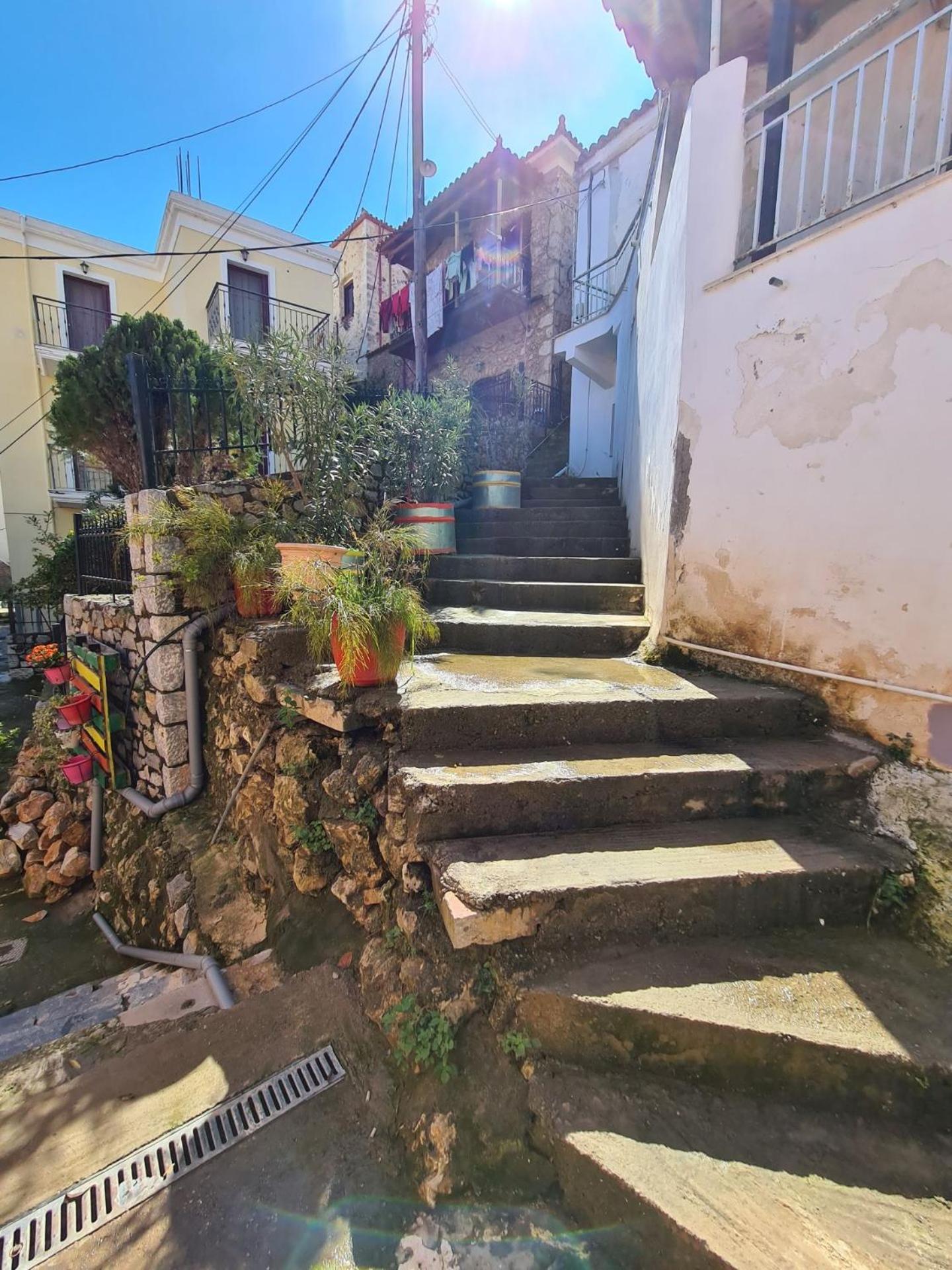 Gythio townhouse