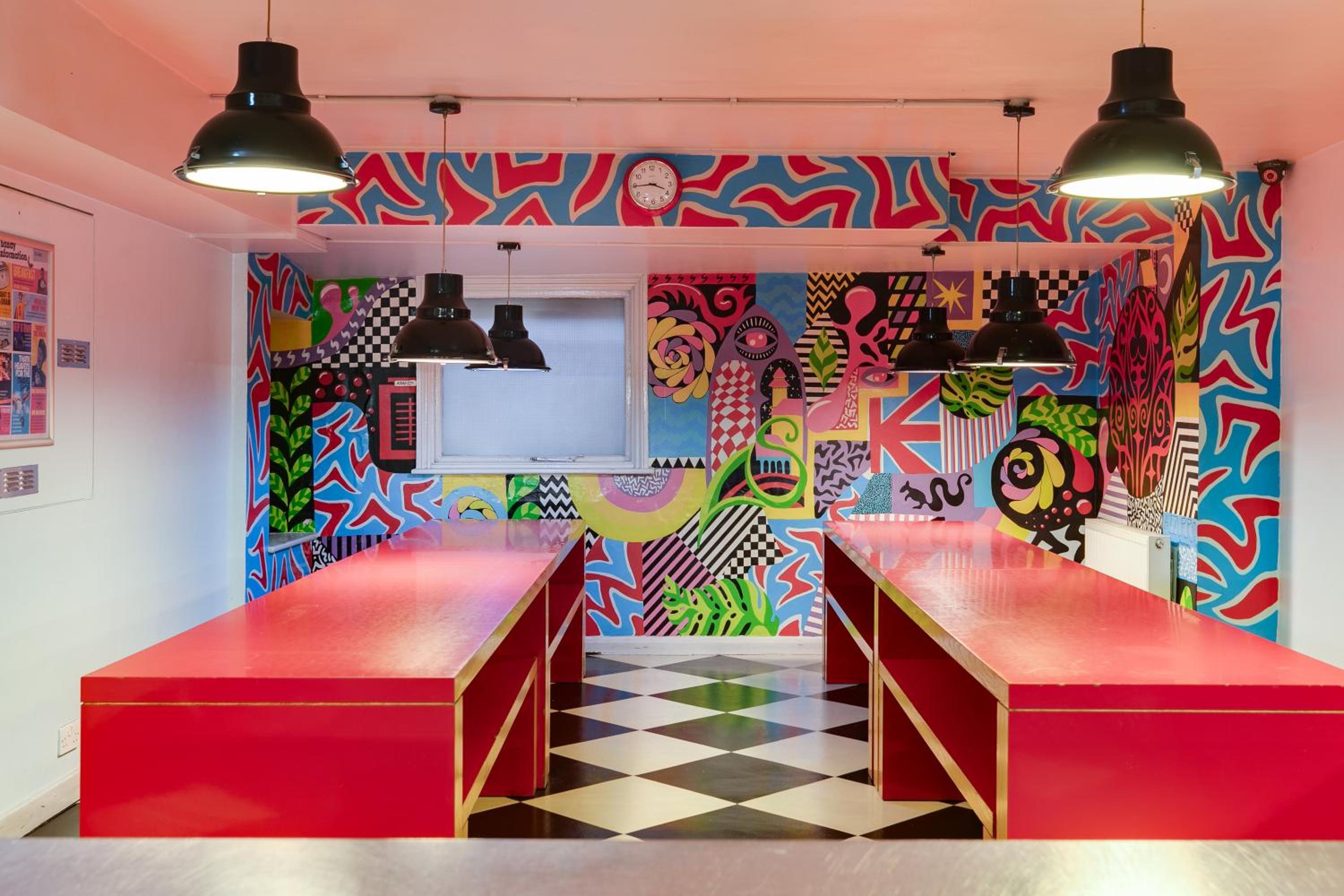 Clink261 Hostel