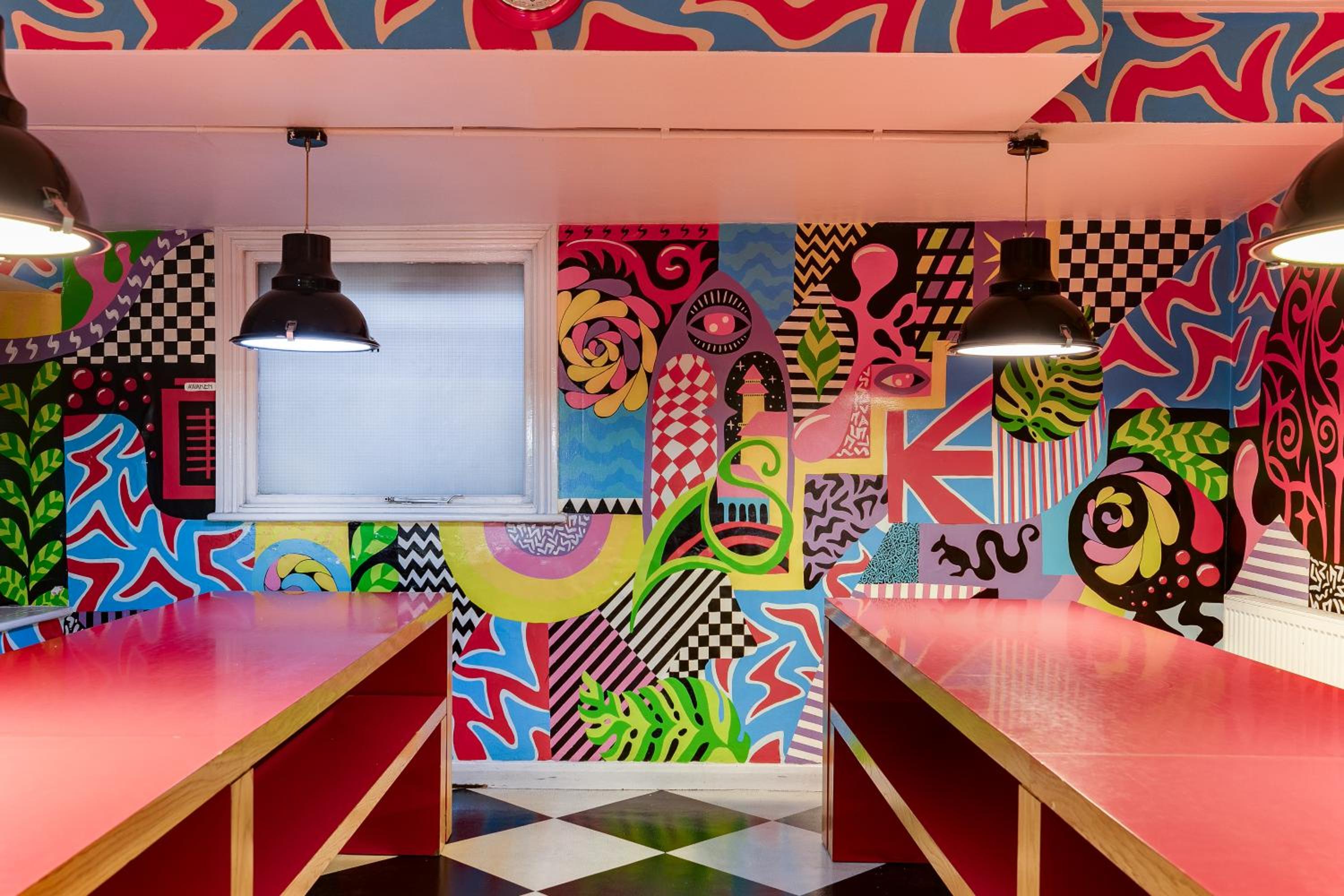 Clink261 Hostel