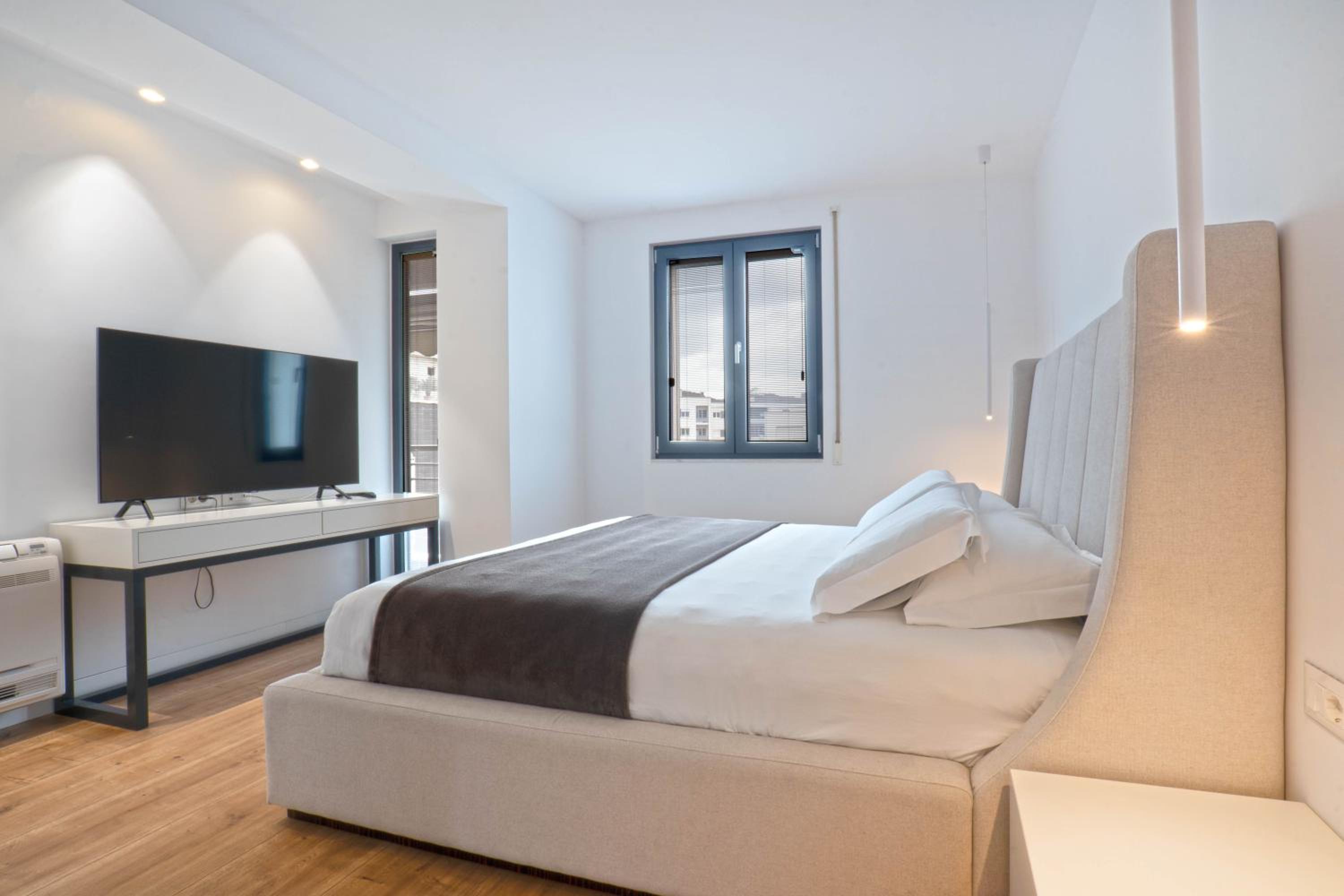 THE ROOMS - Serviced Apartments Tirana — photo 42