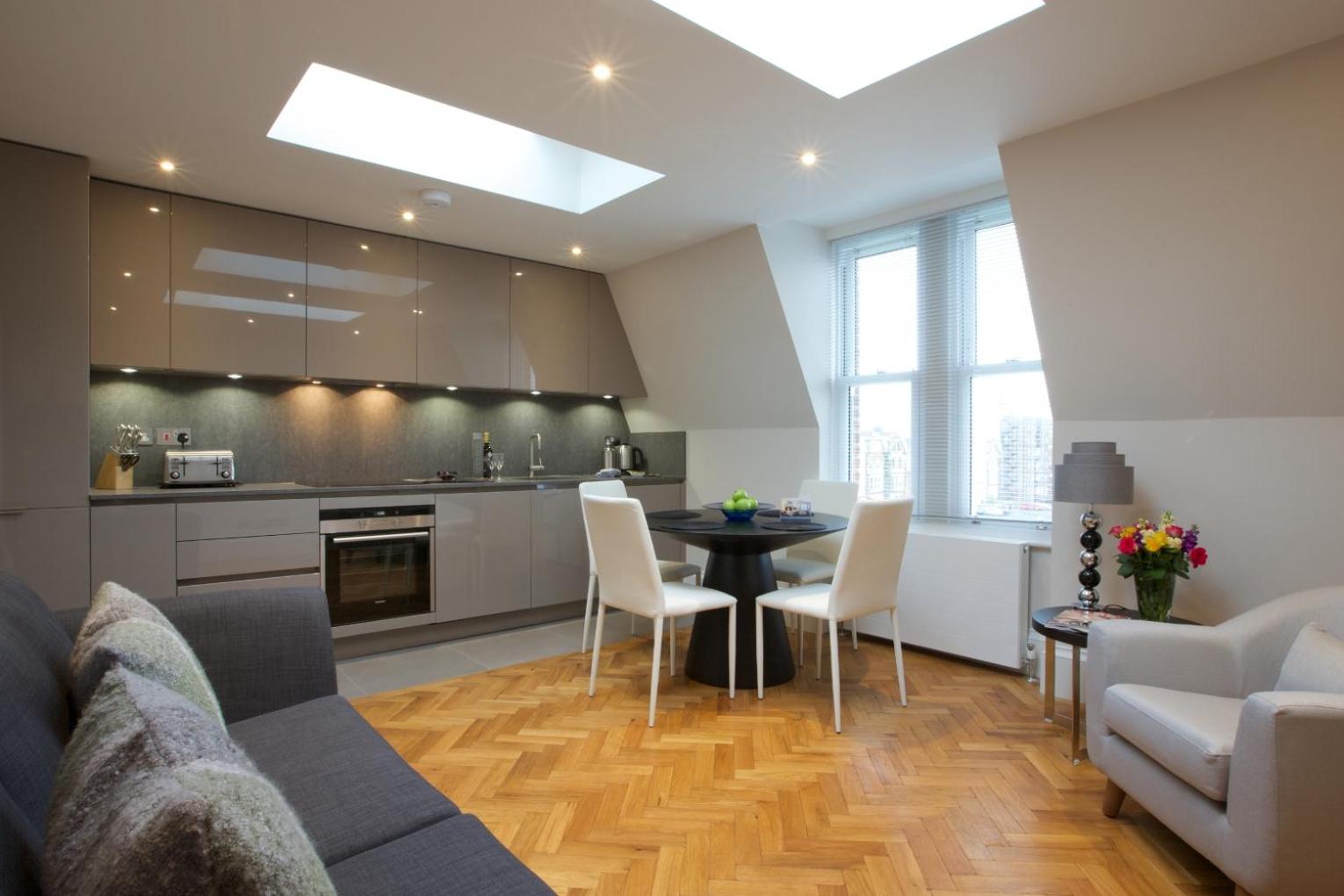 Barons Court by Viridian Apartments view 4