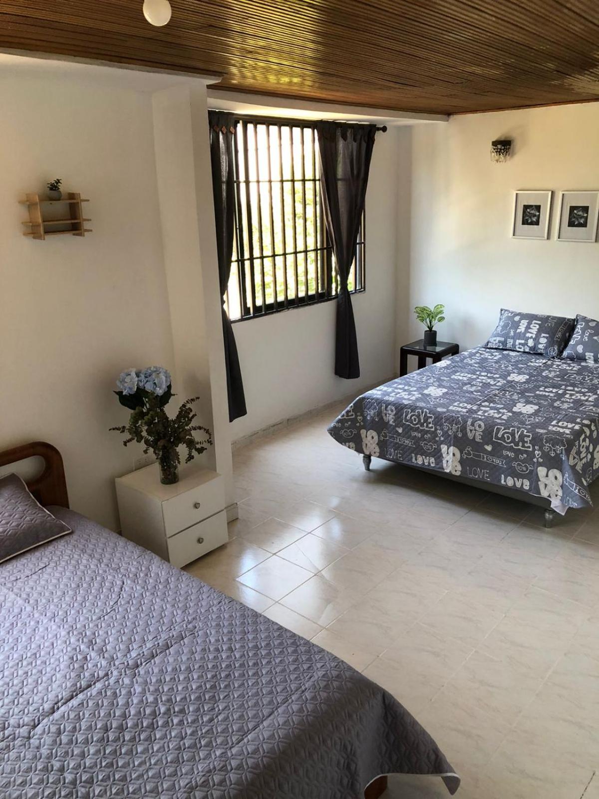 Habitación cerca al aeropuerto 1