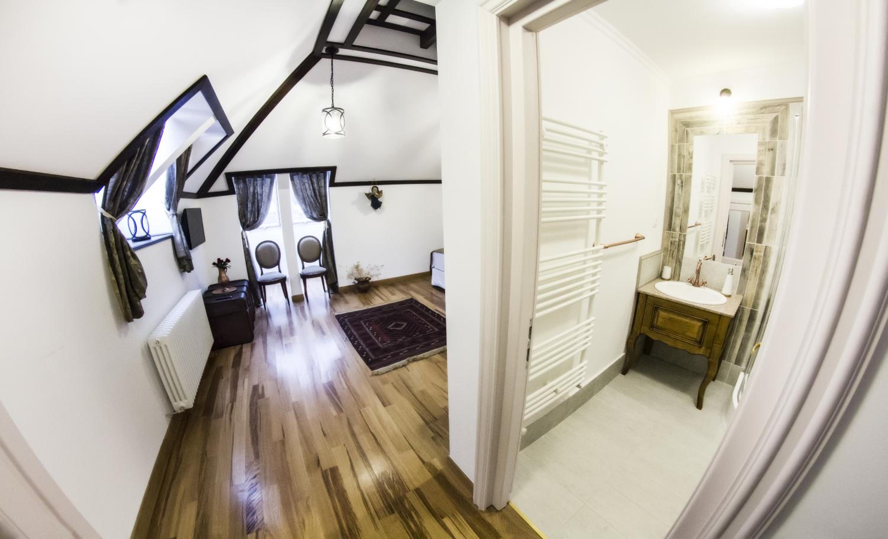 Casa Din Bran - Inn Center