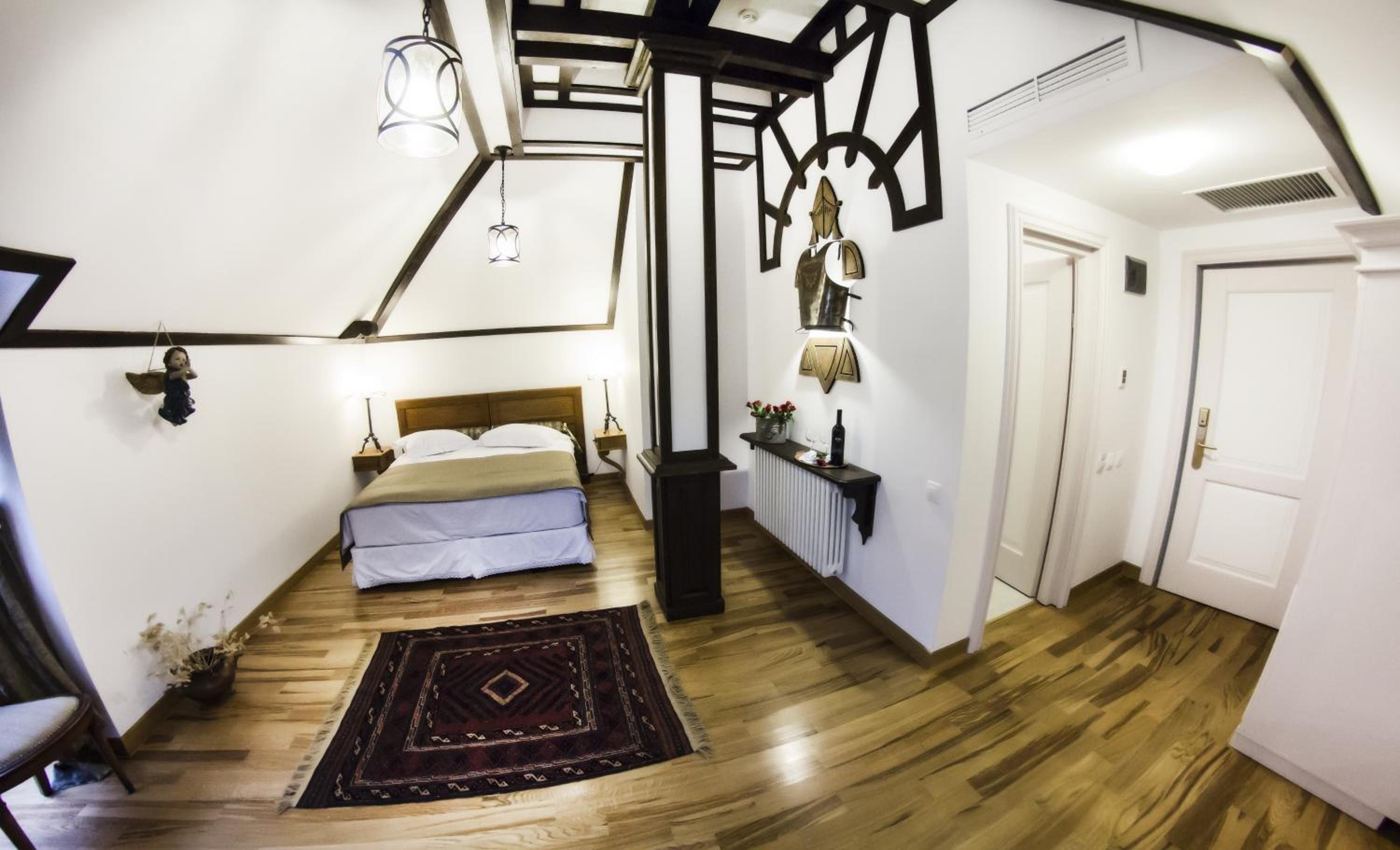 Casa Din Bran - Inn Center