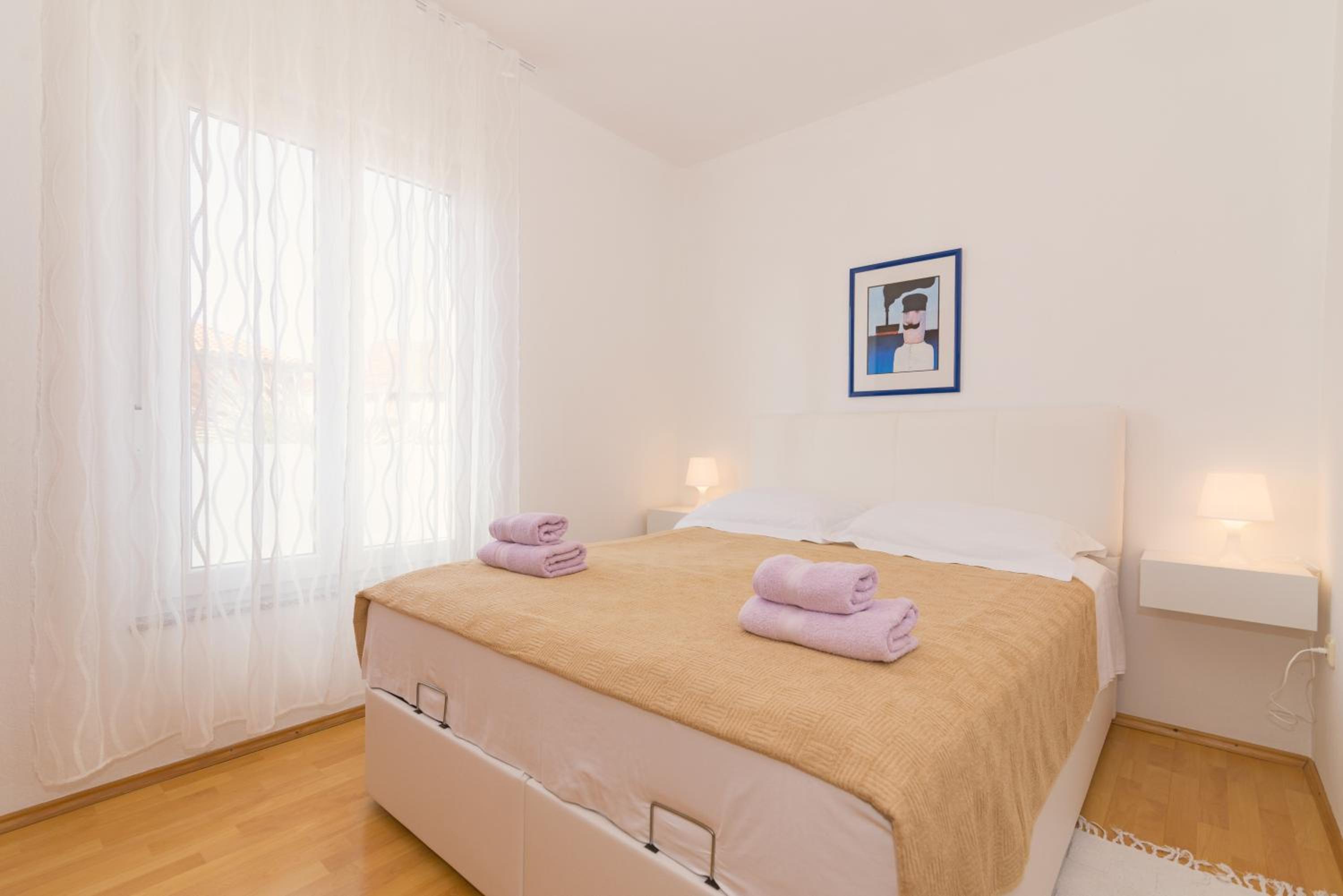 Apartments Villa Šeni