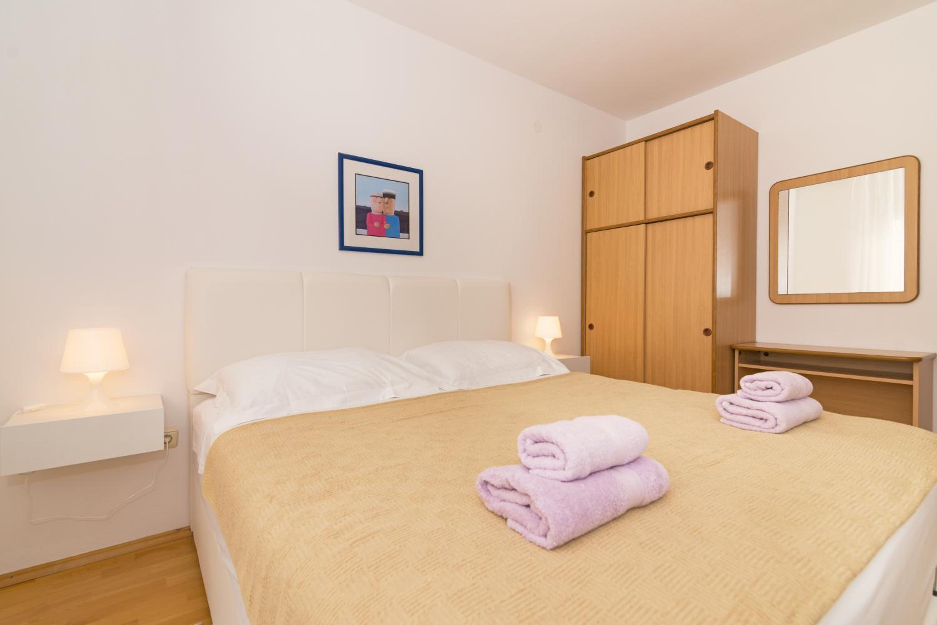 Apartments Villa Šeni