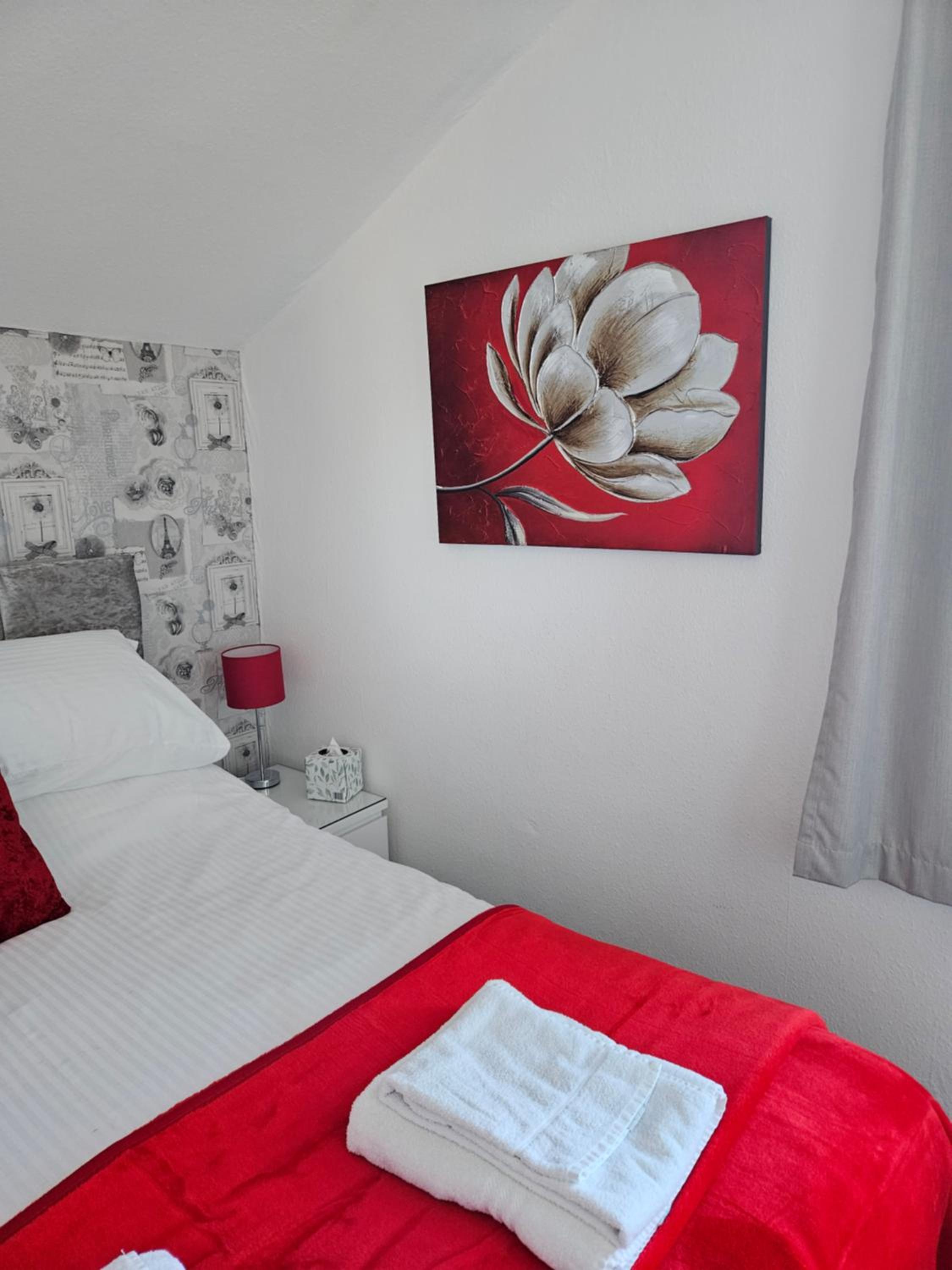 Hermosa Guest House