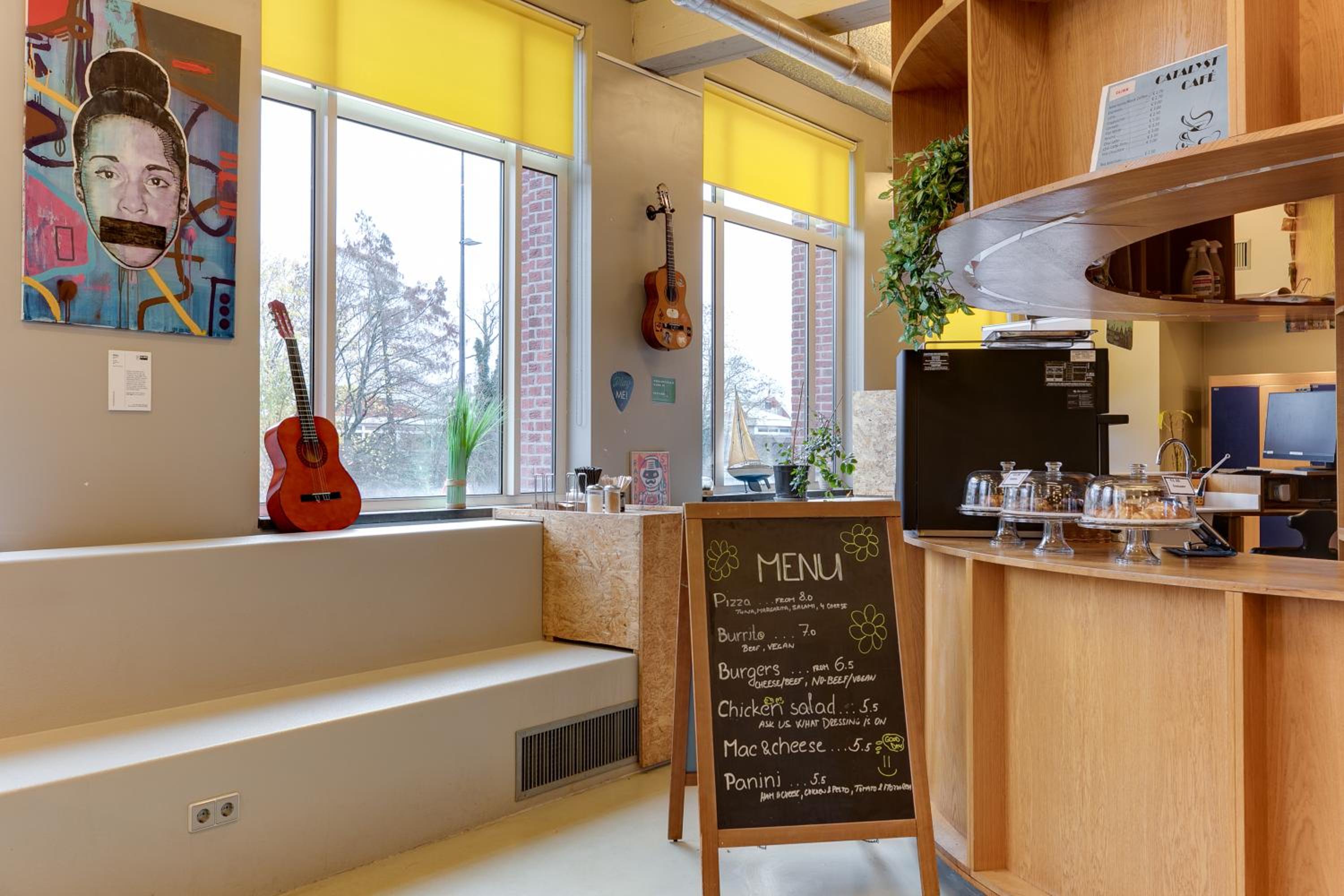 ClinkNOORD Hostel