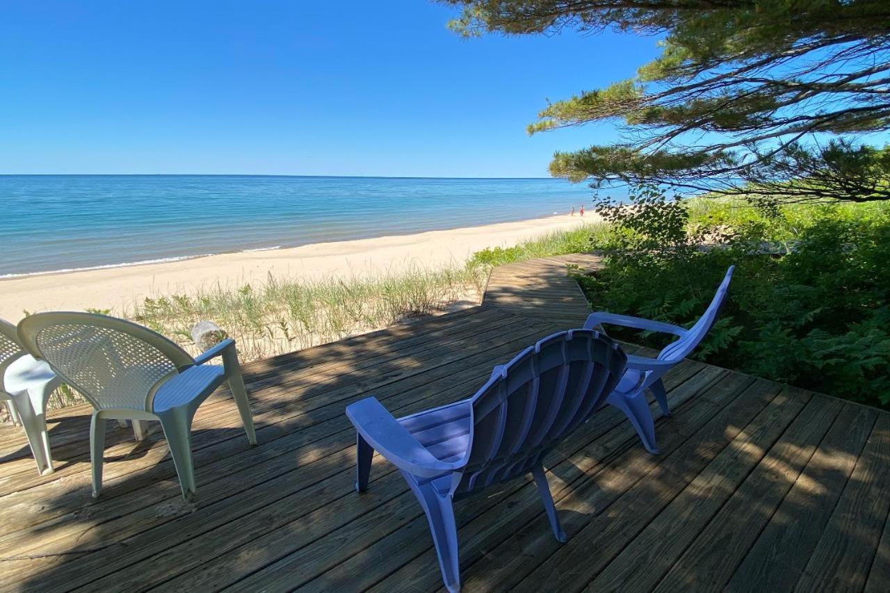 Golden Beach Cottage