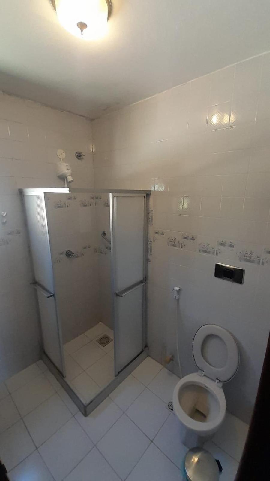 Casa com 4 suítes na praia de Geribá-Búzios
