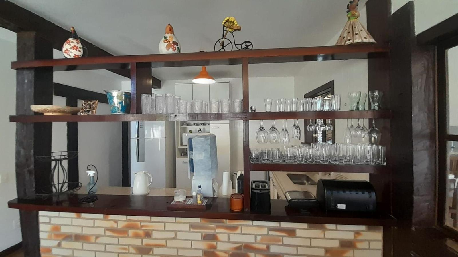 Casa com 4 suítes na praia de Geribá-Búzios