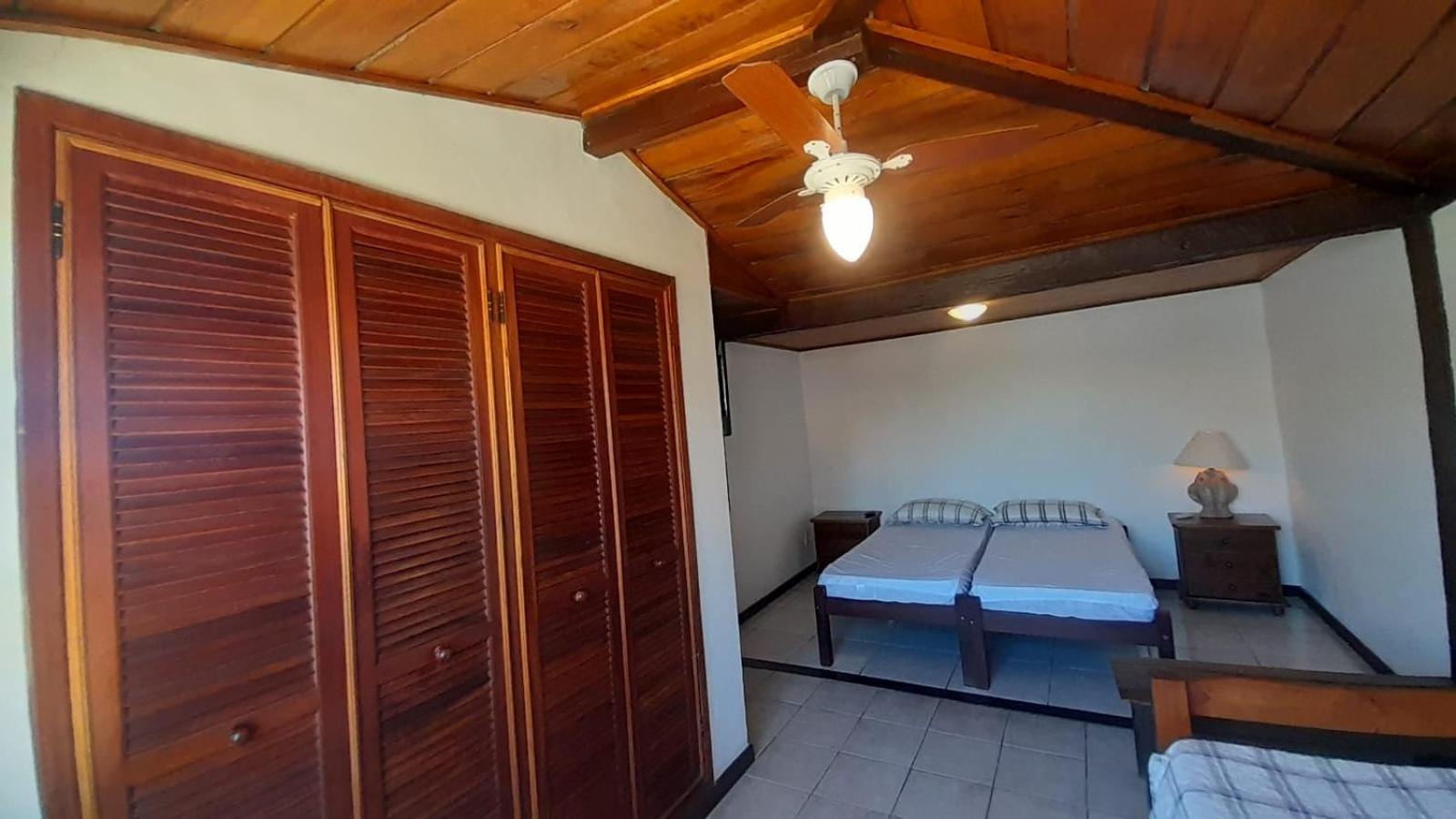 Casa com 4 suítes na praia de Geribá-Búzios