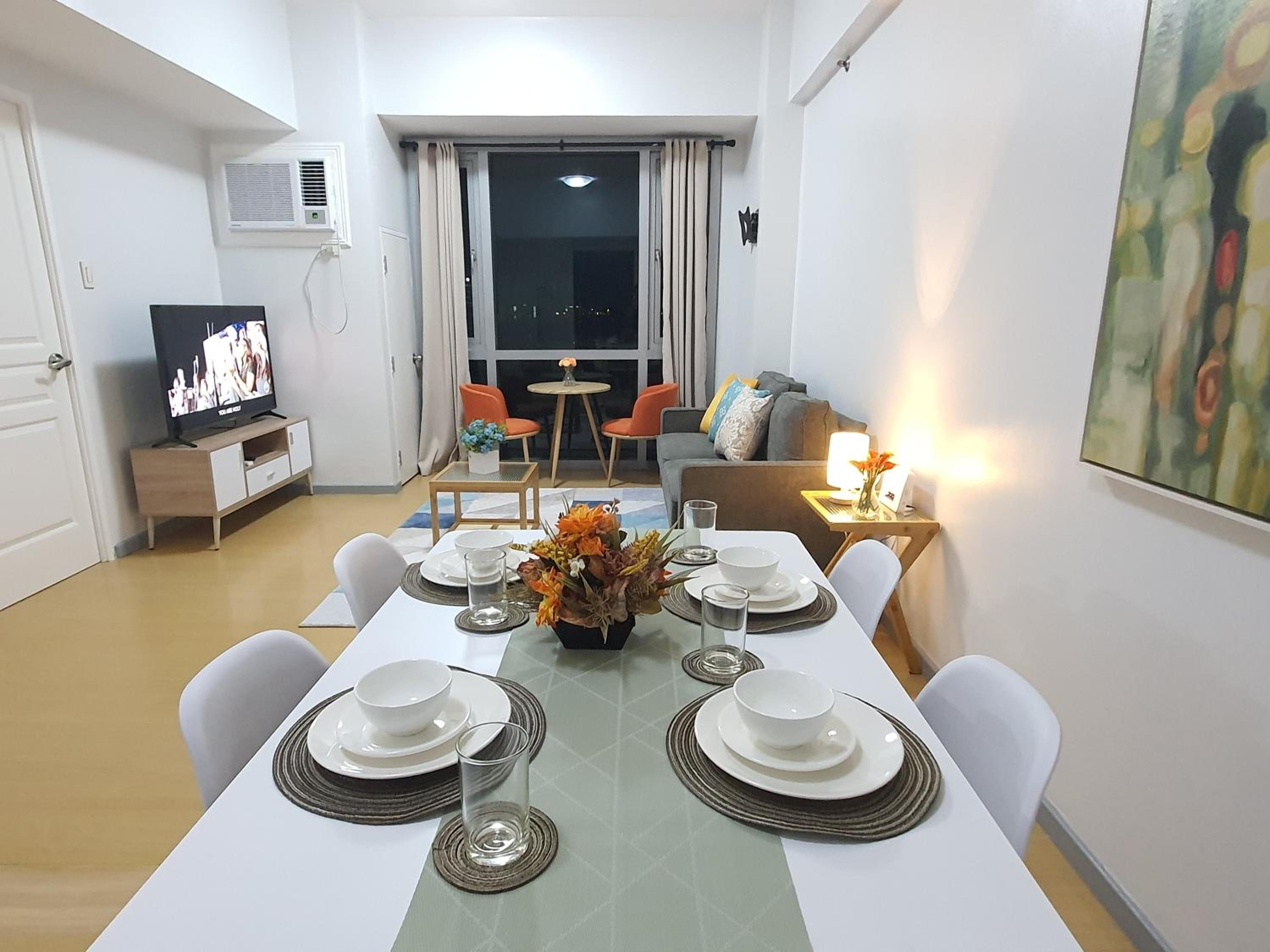 Avant in BGC - Spacious 1 Bedroom with Amazing View view 2