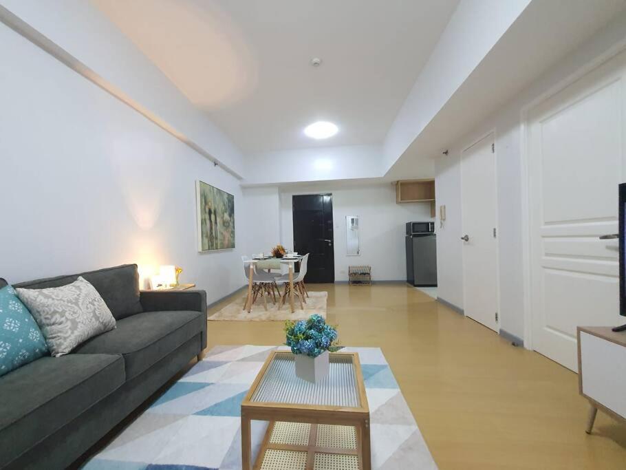 Avant in BGC - Spacious 1 Bedroom with Amazing View view 3