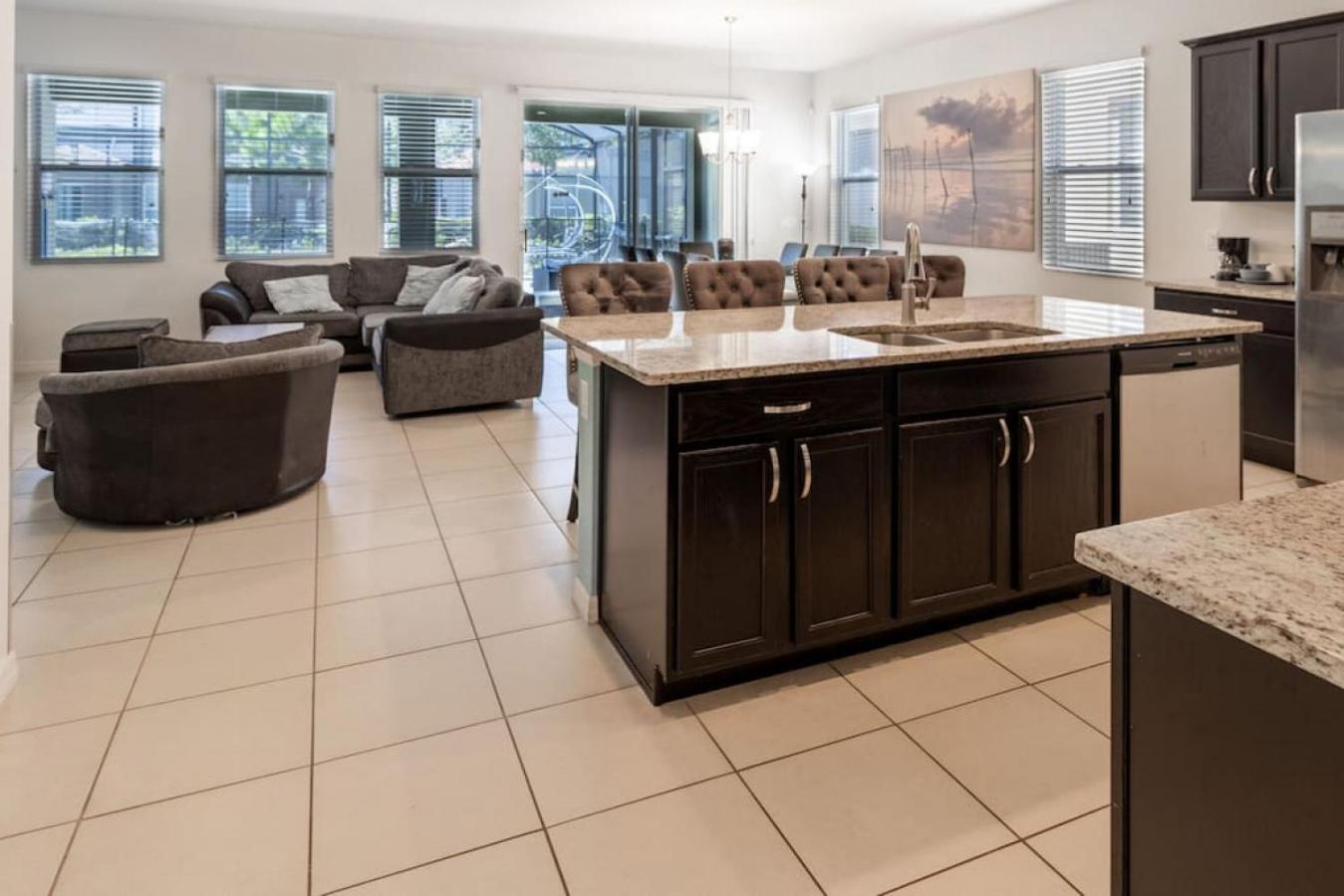 Solterra resort 5 beds pool gameroom near Disney
