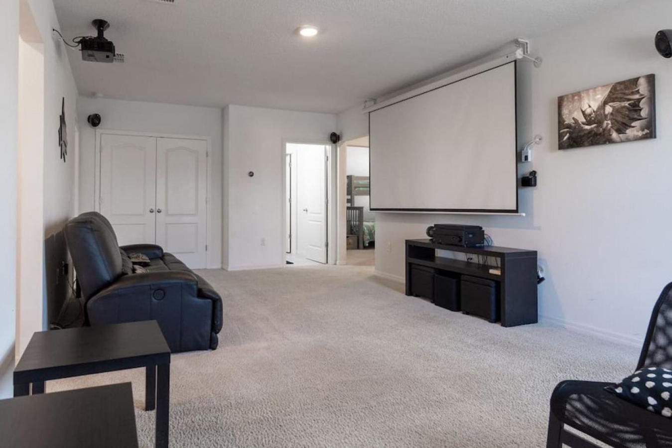 Solterra resort 5 beds pool gameroom near Disney