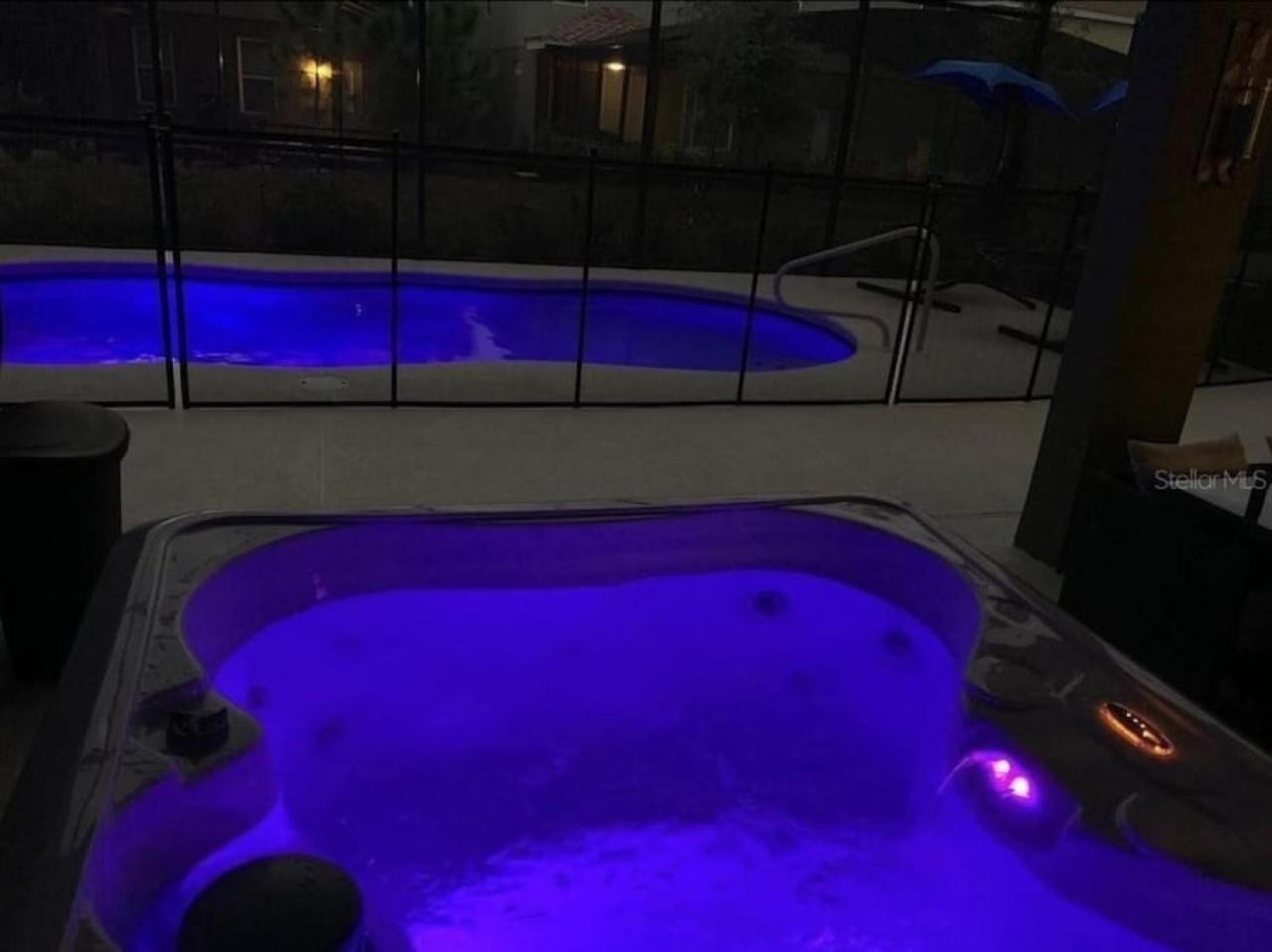 Solterra resort 5 beds pool gameroom near Disney