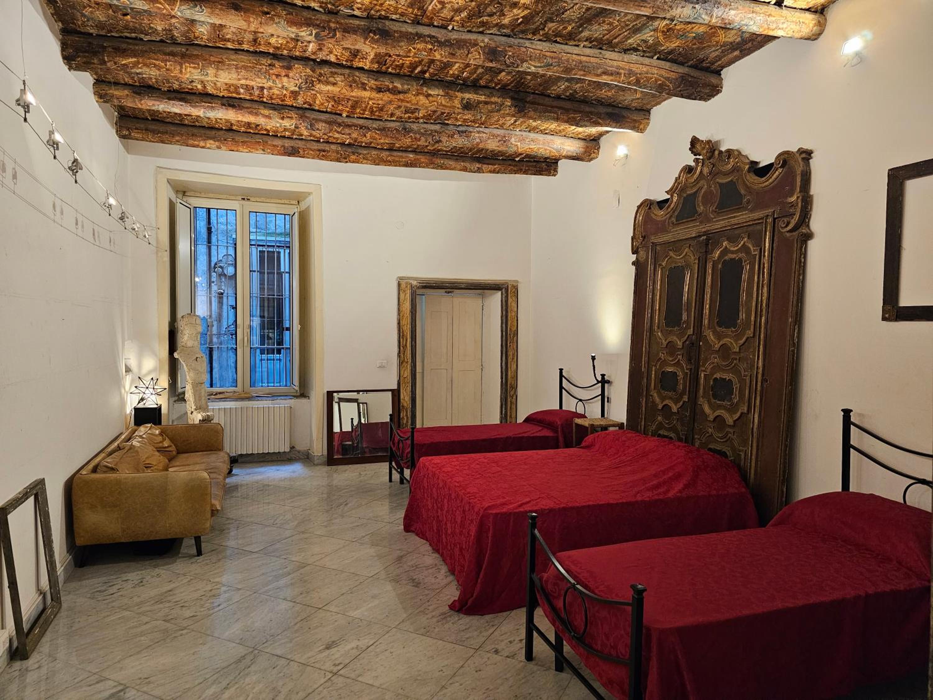 The Spanish Palace, Suites, Rooms, Apartments & Terraces