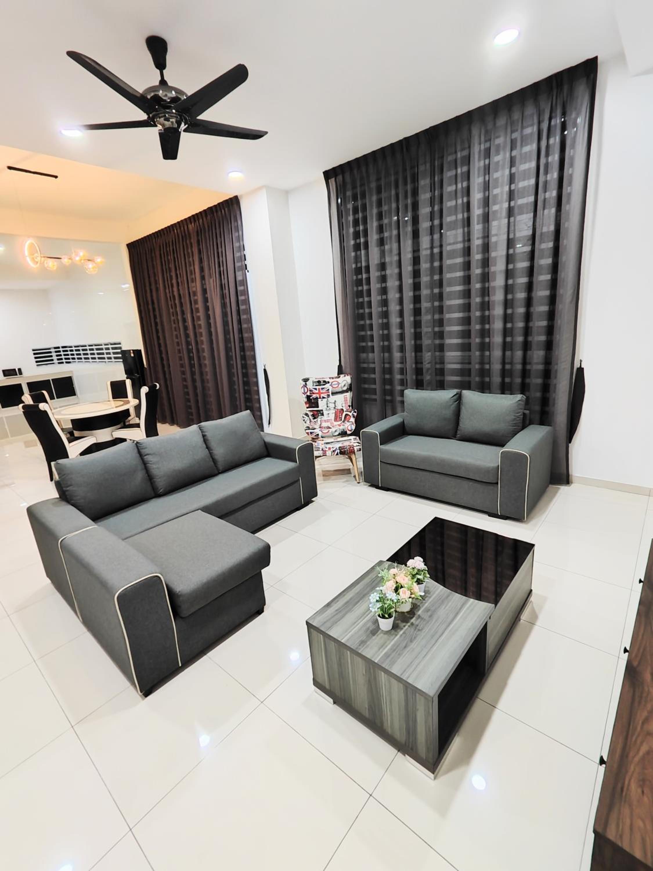 Ipoh Lake View Cozy Home Big House view 4