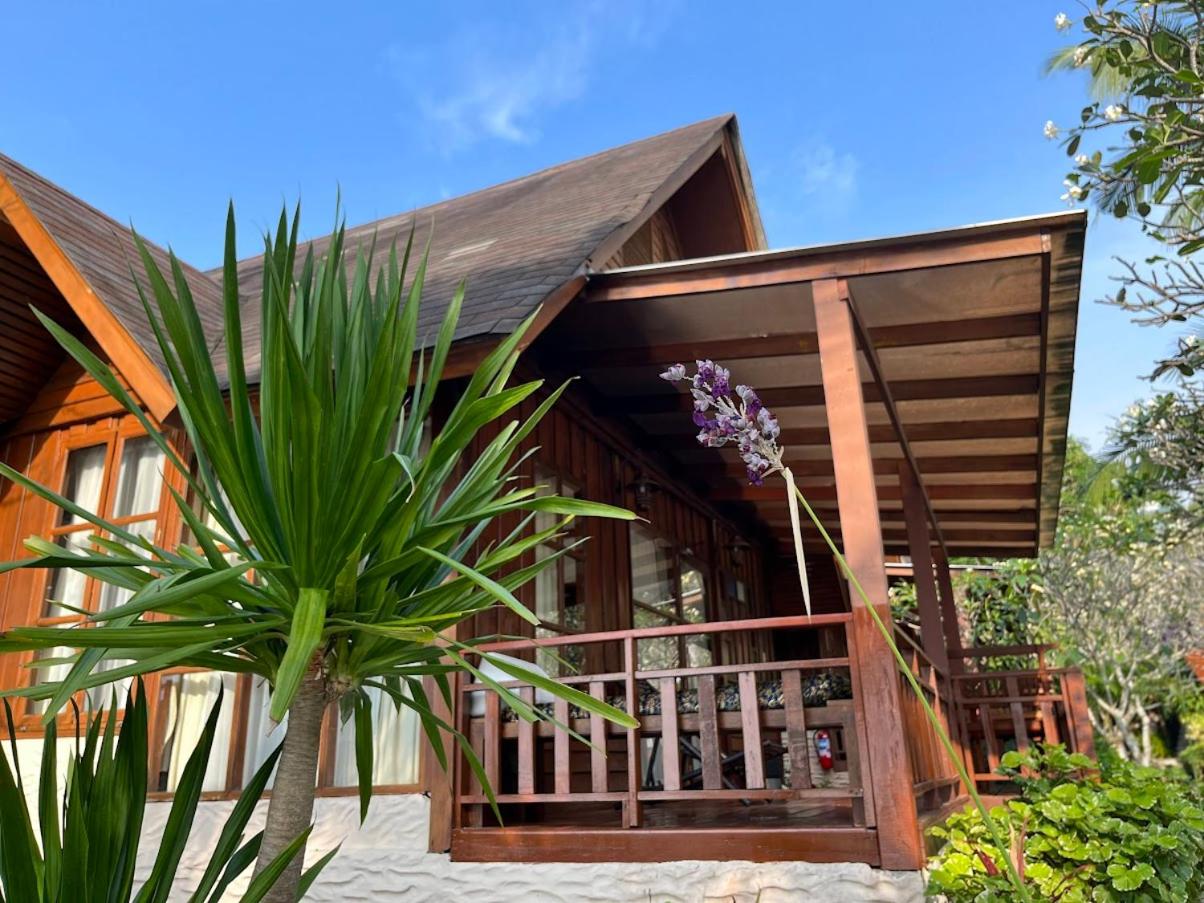 Green Papaya Beach Resort, Koh Phangan