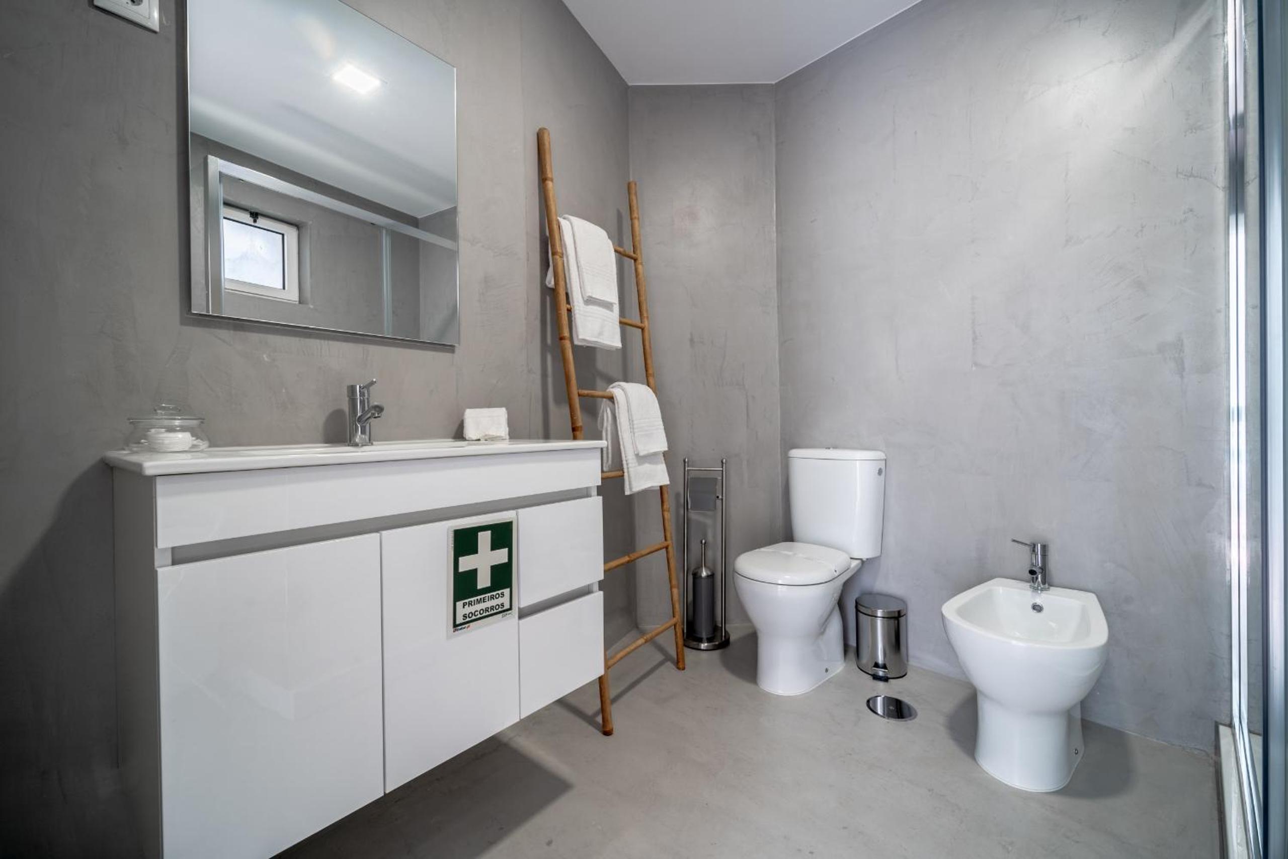 Praça Velha I apartamento en Braga — bathroom