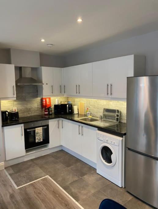 Central 2-bed Apartment