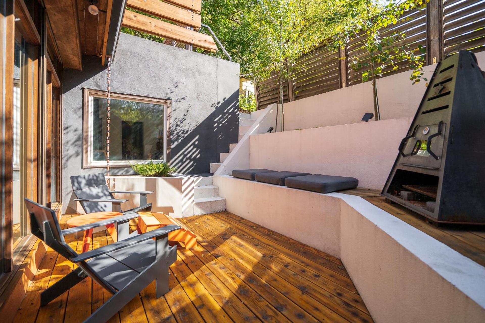 Dove's Nest - Earth Home view 4