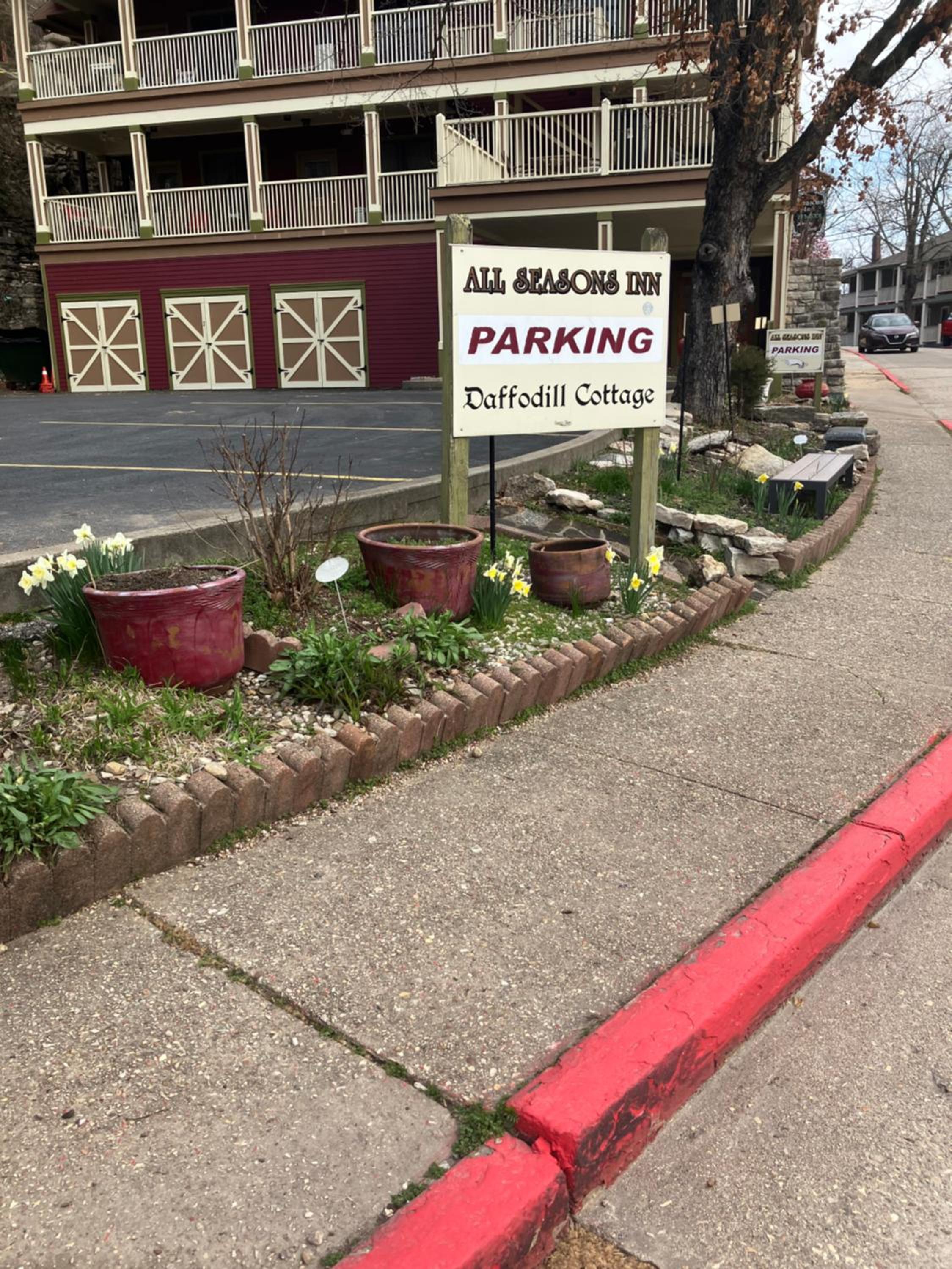 All Seasons Inn