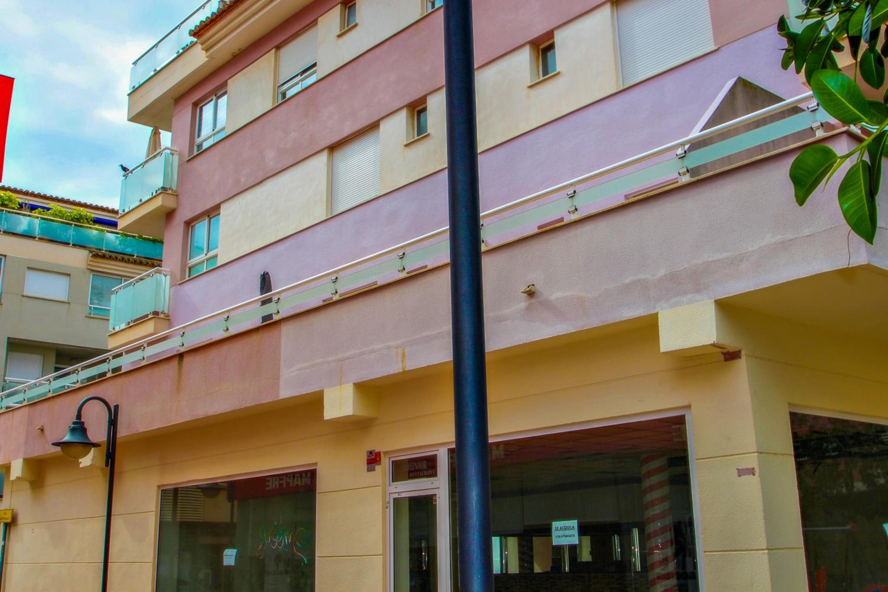 Isabel - modern apartment in the center of Moraira view 3