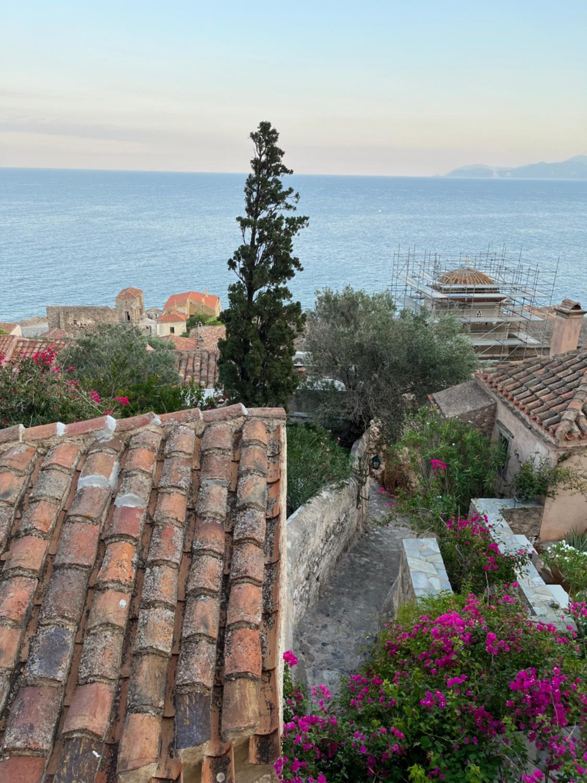 MONOVASIA SUITES Anopolis