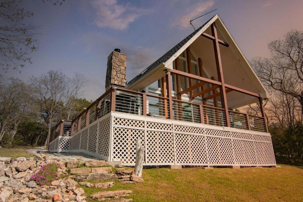 Blue Moon Cottage view 5